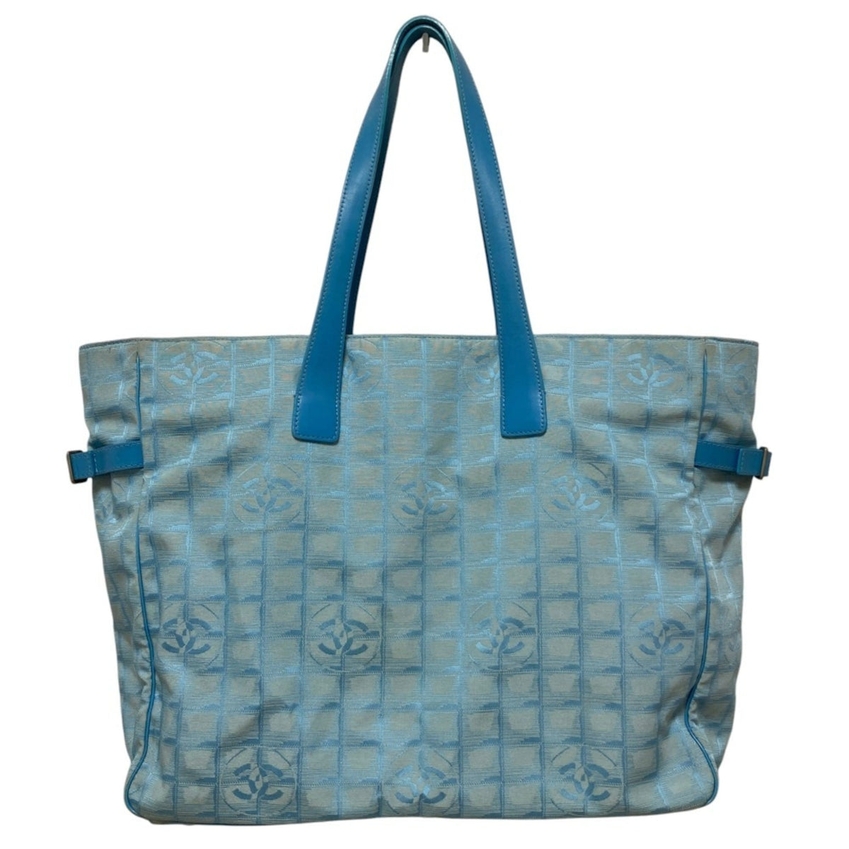 Chanel Blue New Travel Line Tote Bag (Pre-Owned)