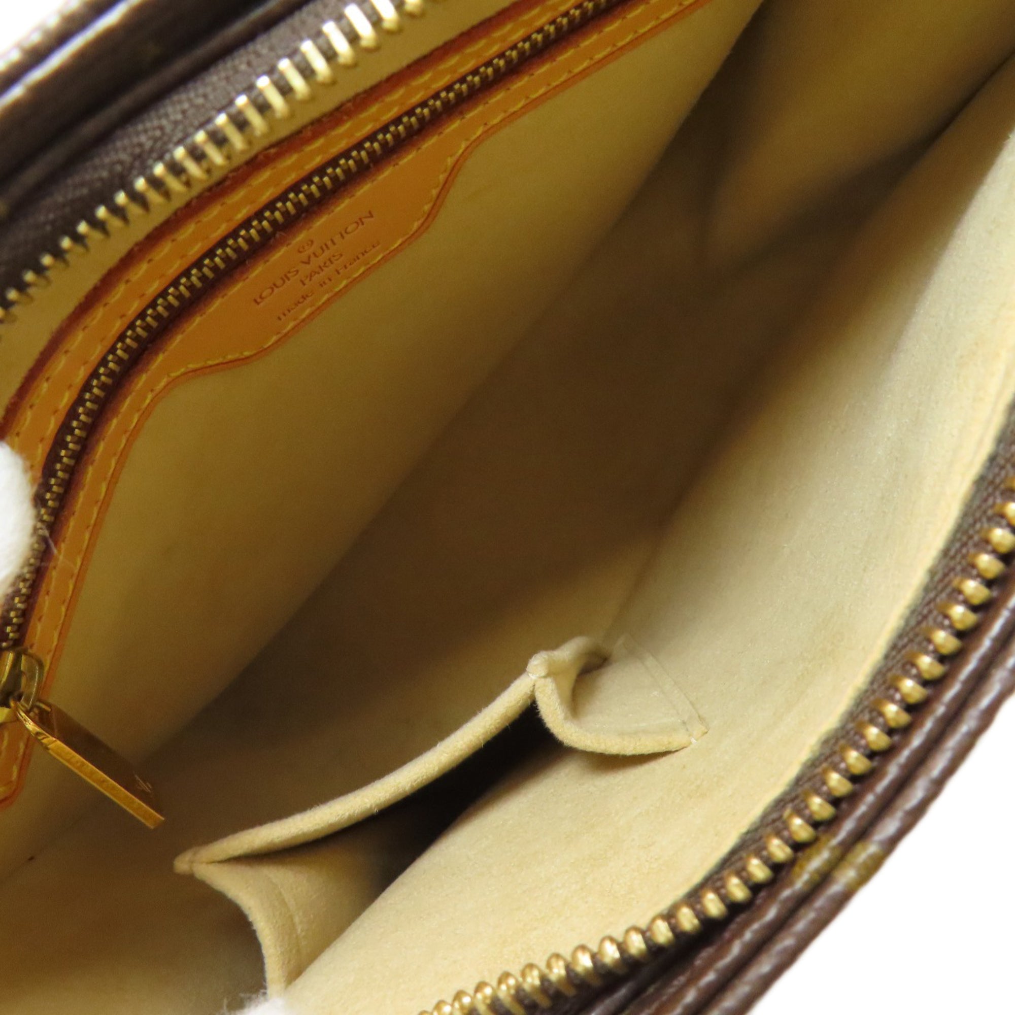 Louis Vuitton Monogram Monogram Shoulder Bag (Pre-Owned)