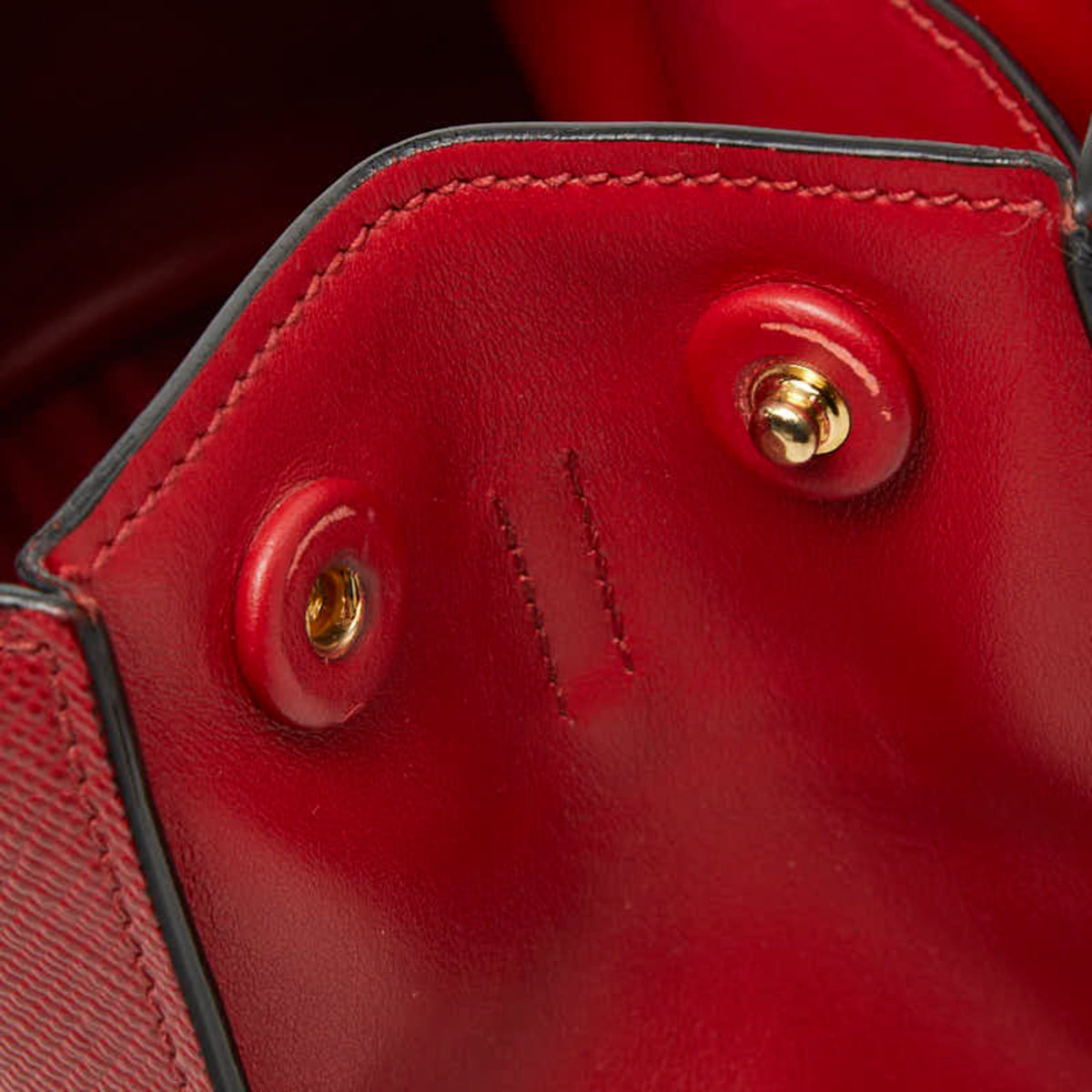Prada Red Color Leather Handbag Shoulder Bag (Pre-Owned)