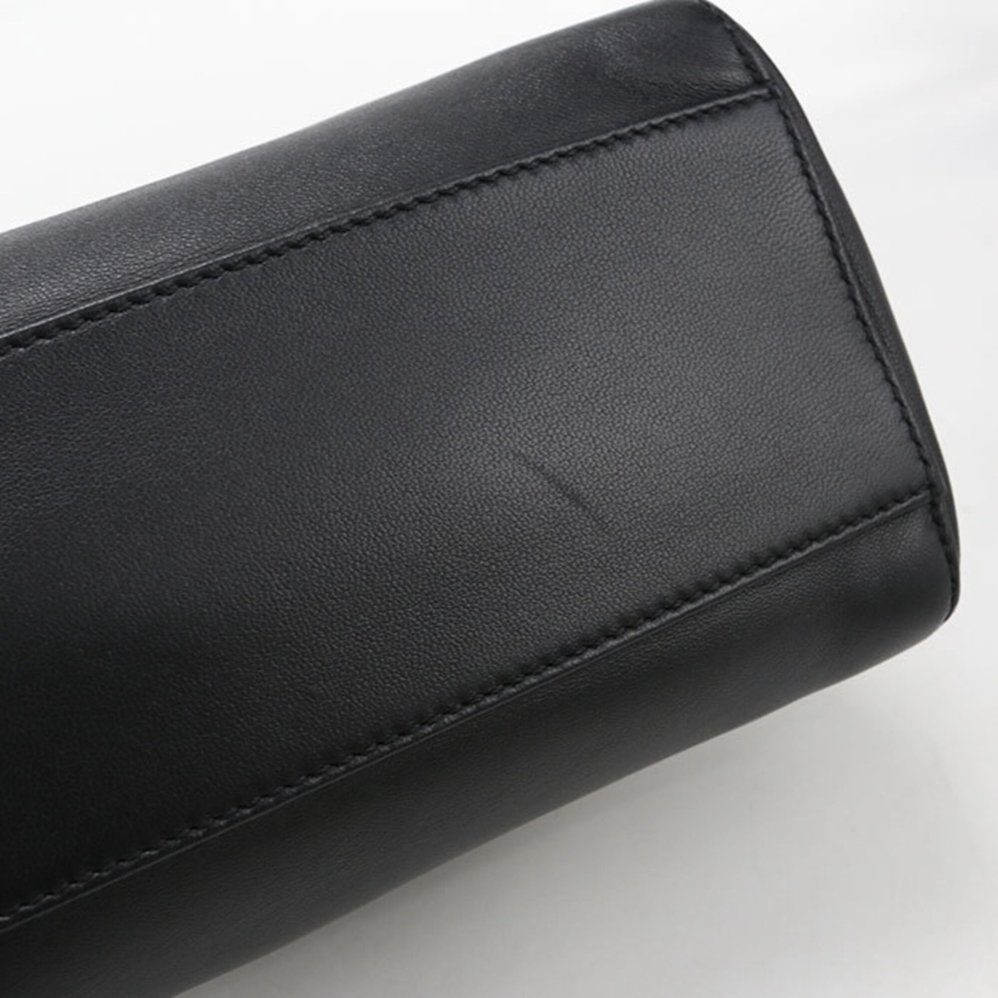 Fendi Black Leather Handbag (Pre-Owned)