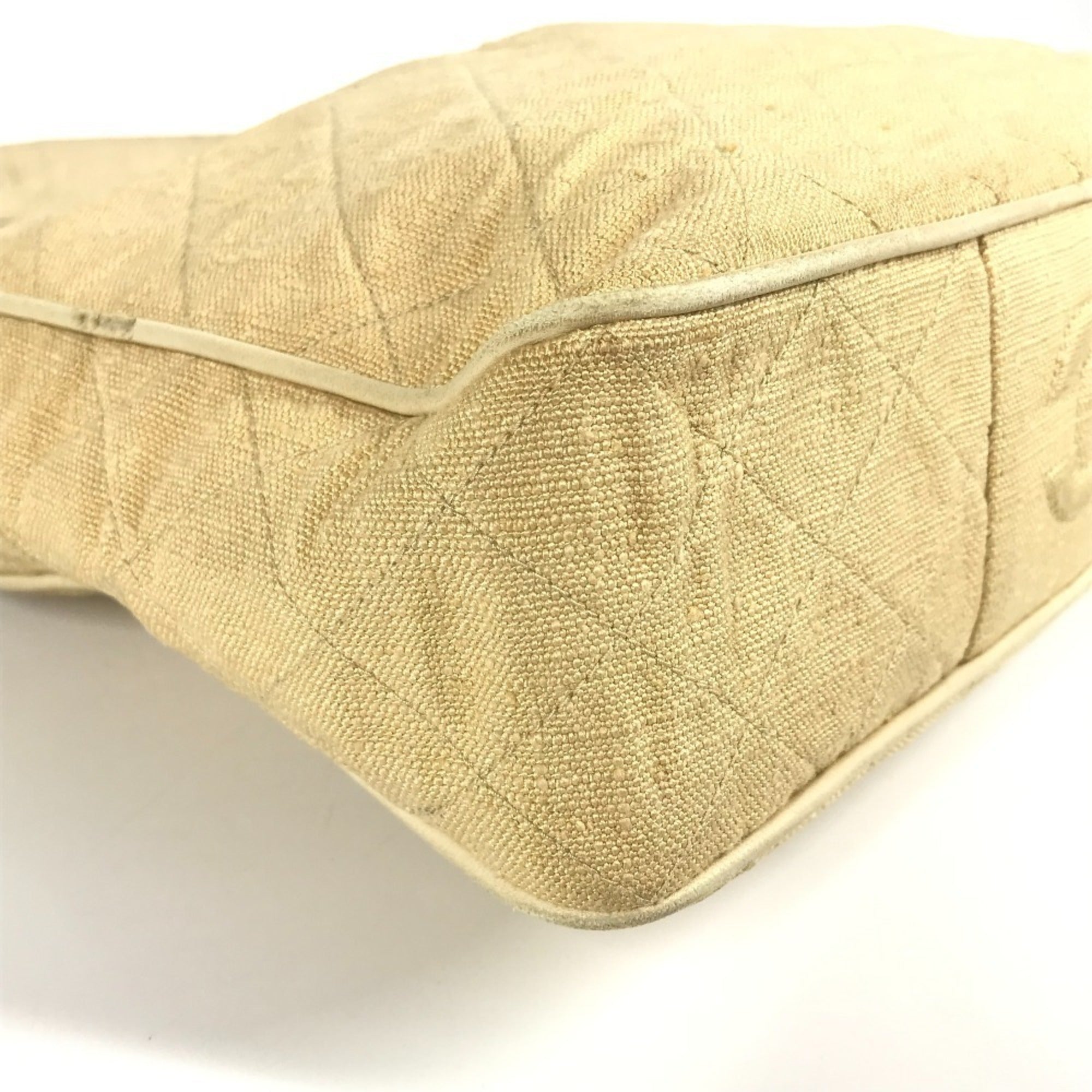 Chanel Matelasse Beige Canvas Shoulder Bag (Pre-Owned)