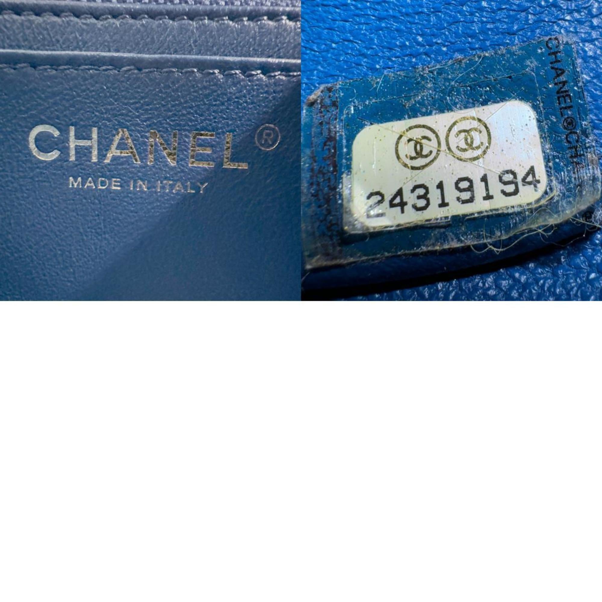 Chanel Blue Leather Handbag Shoulder Bag (Pre-Owned)