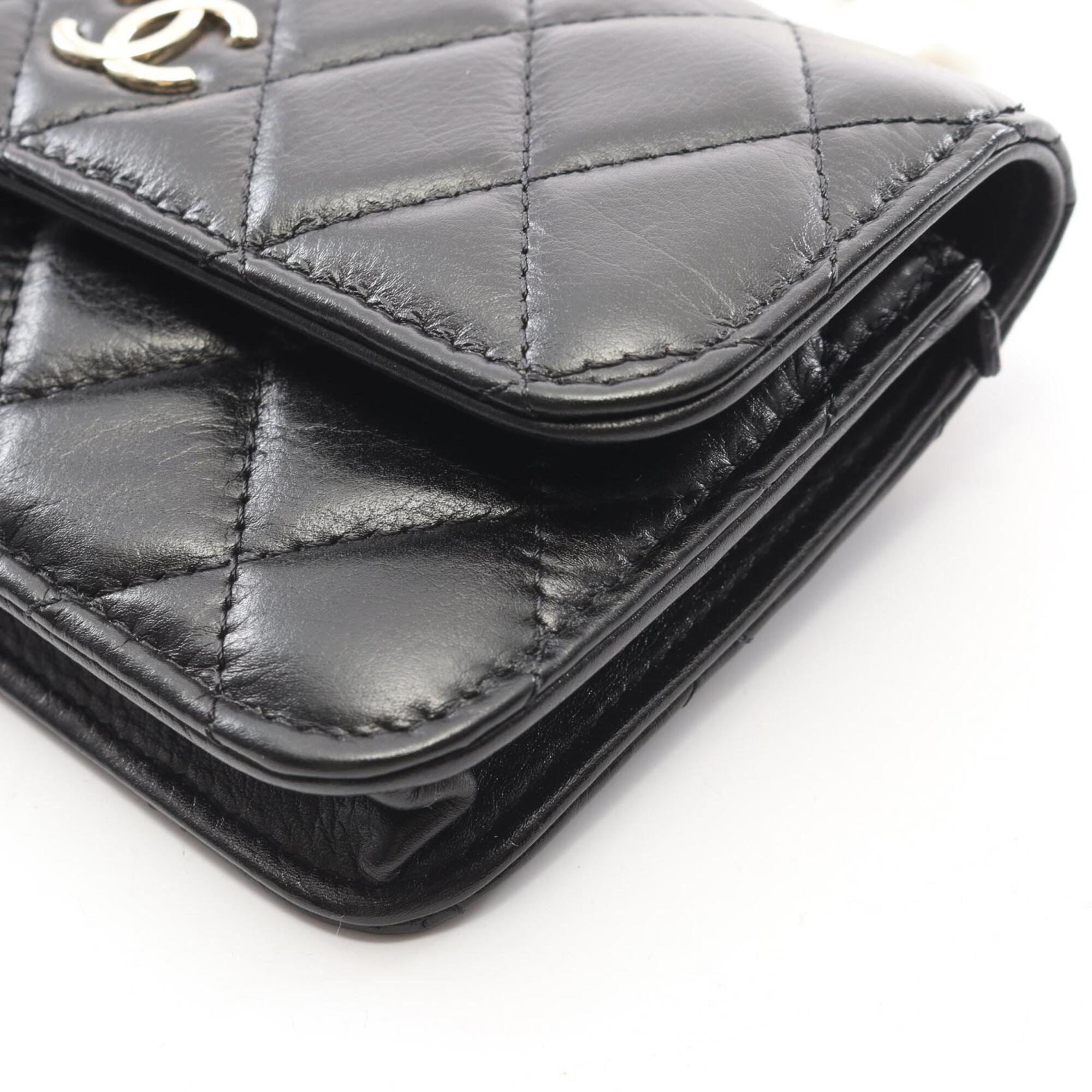 Chanel Black Leather Handbag Shoulder Bag (Pre-Owned)
