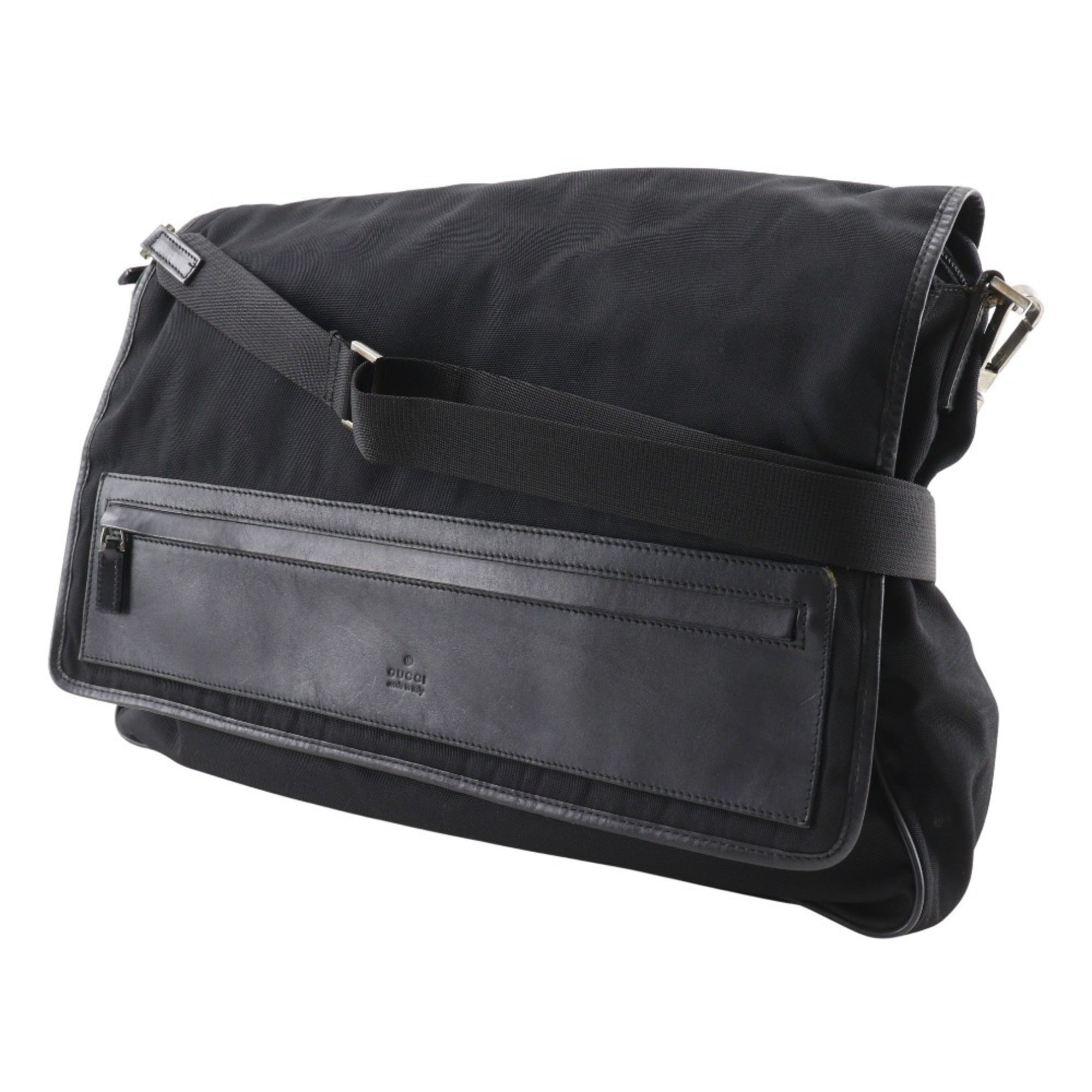 Gucci Black Nylon Canvas Shoulder Bag Sling Bag (Pre-Owned)