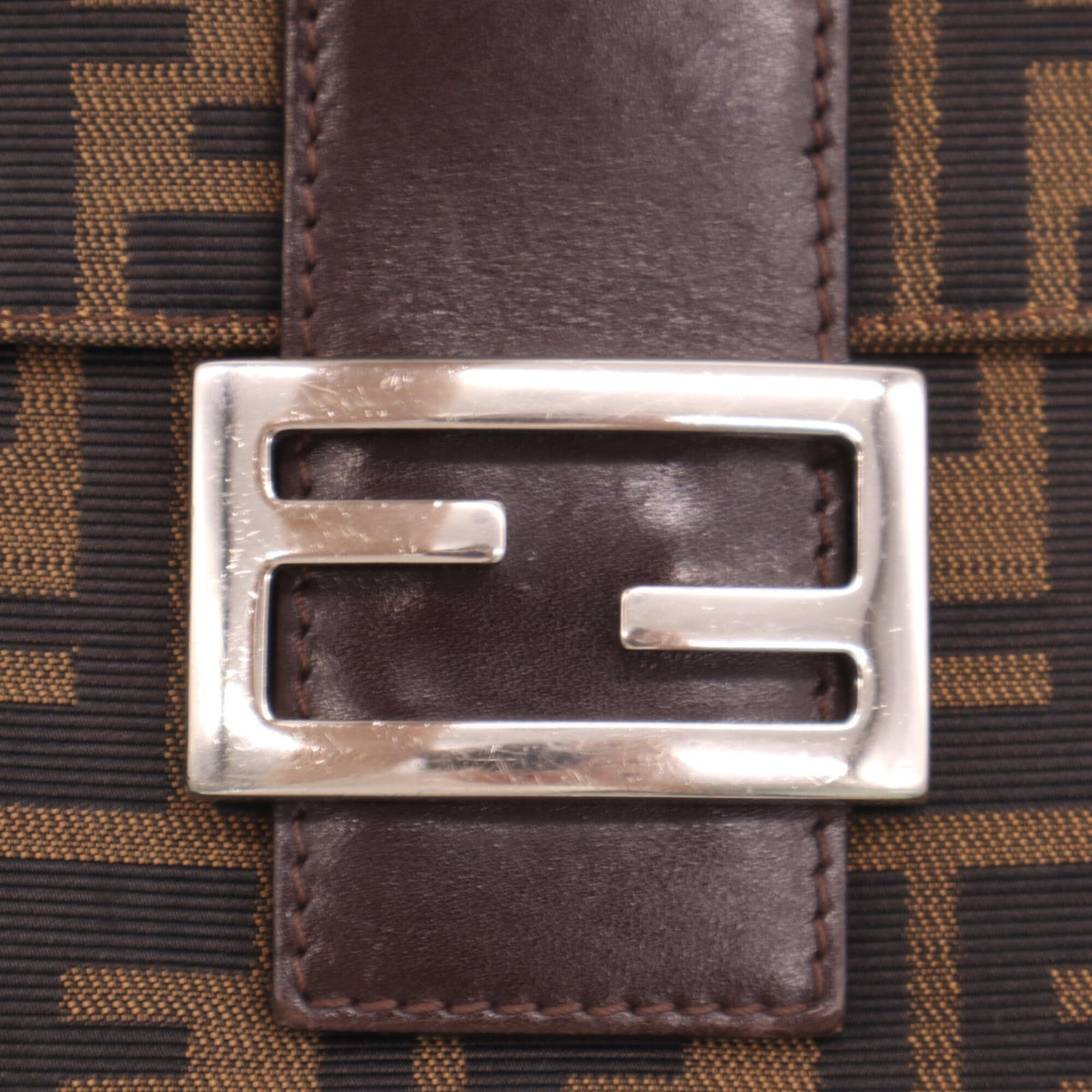Fendi Zucca Beige Brown Zucca Leather Shoulder Bag (Pre-Owned)
