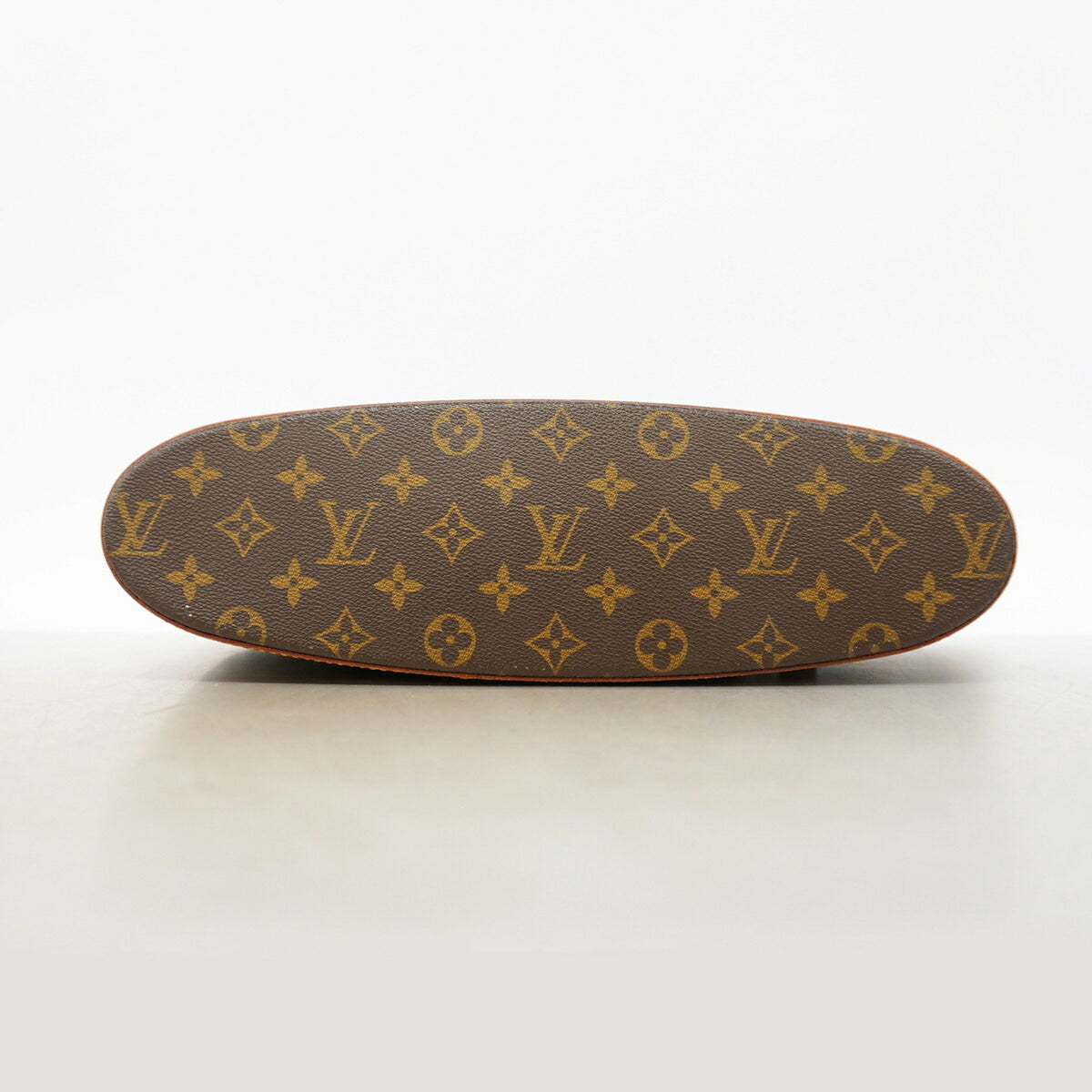 Louis Vuitton Brown Shoulder Bag (Pre-Owned)