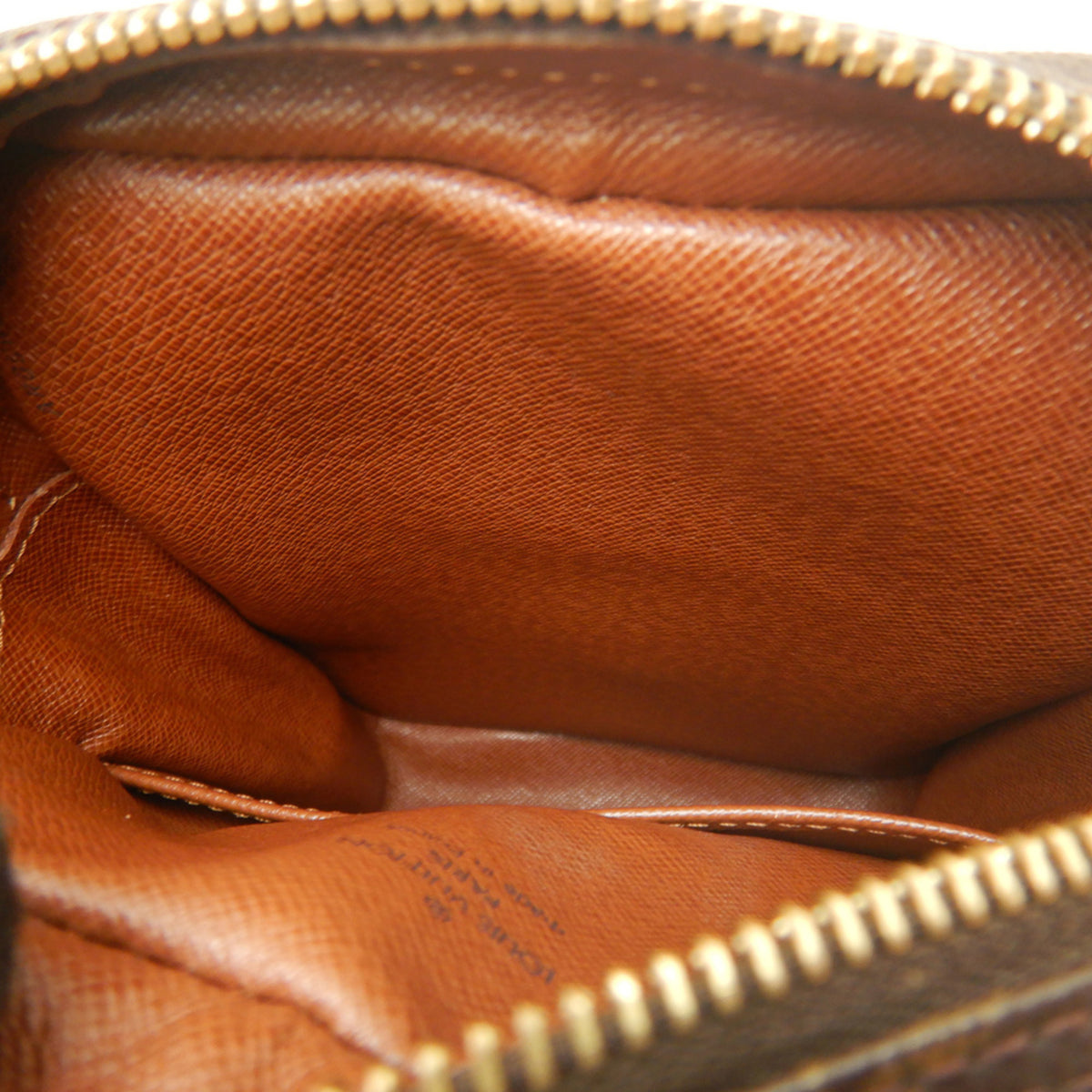 Louis Vuitton Brown Monogram Canvas Shoulder Bag (Pre-Owned)