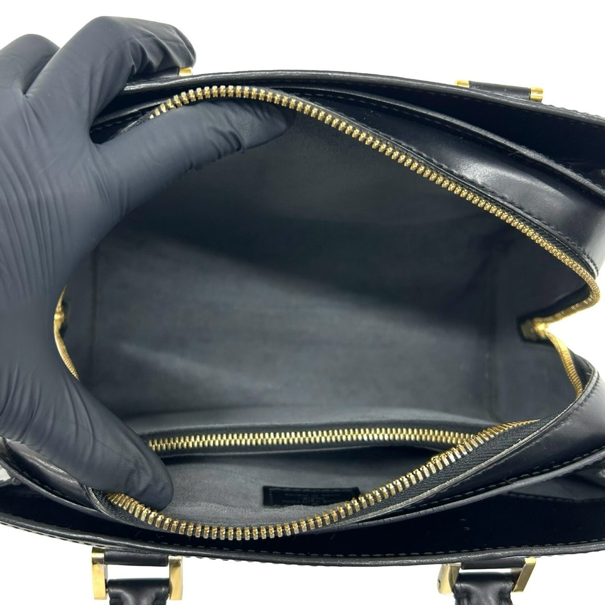 Louis Vuitton Black Leather Boston Bag Handbag (Pre-Owned)
