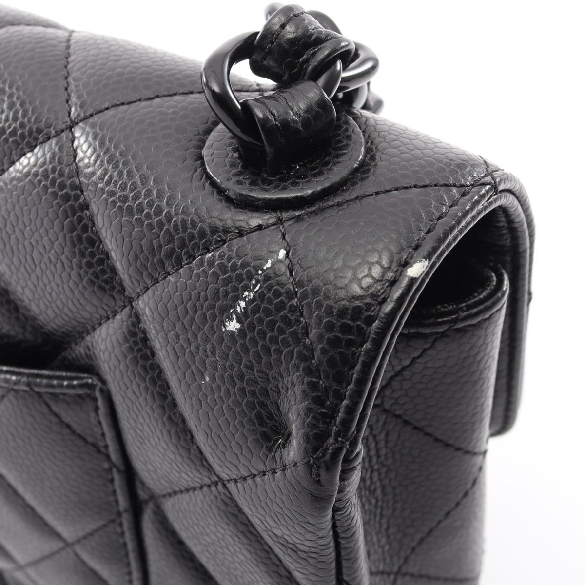 Chanel Black Grained Calfskin Handbag Shoulder Bag (Pre-Owned)