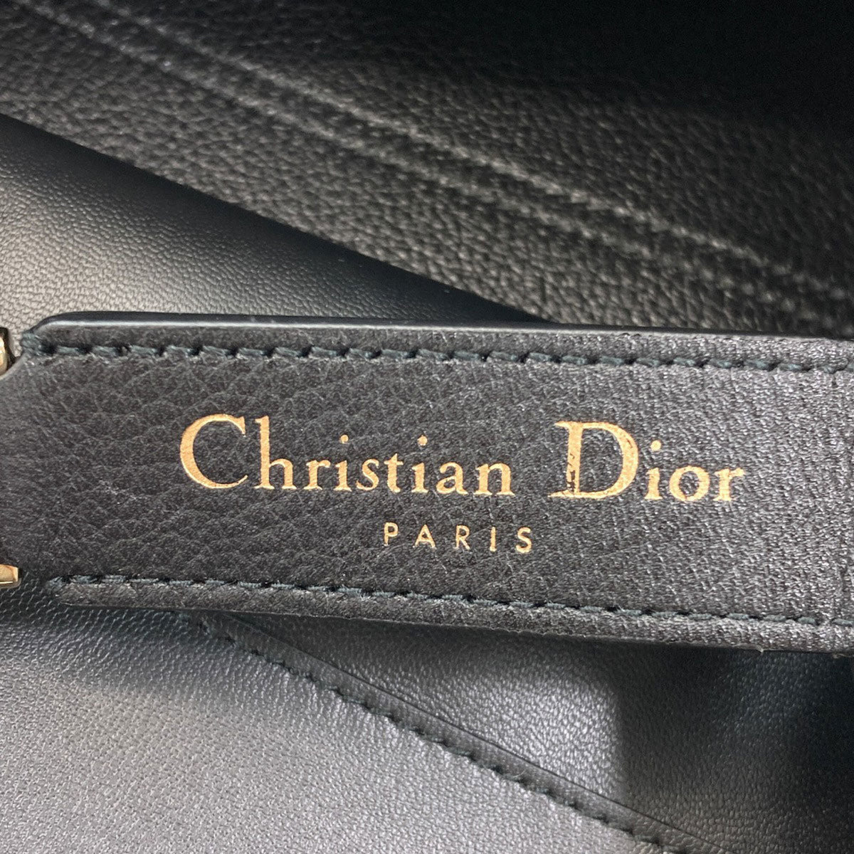 Christian Dior Black Leather Handbag (Pre-Owned)