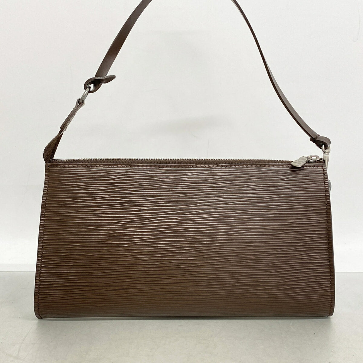 Louis Vuitton Mocha Pouch (Pre-Owned)