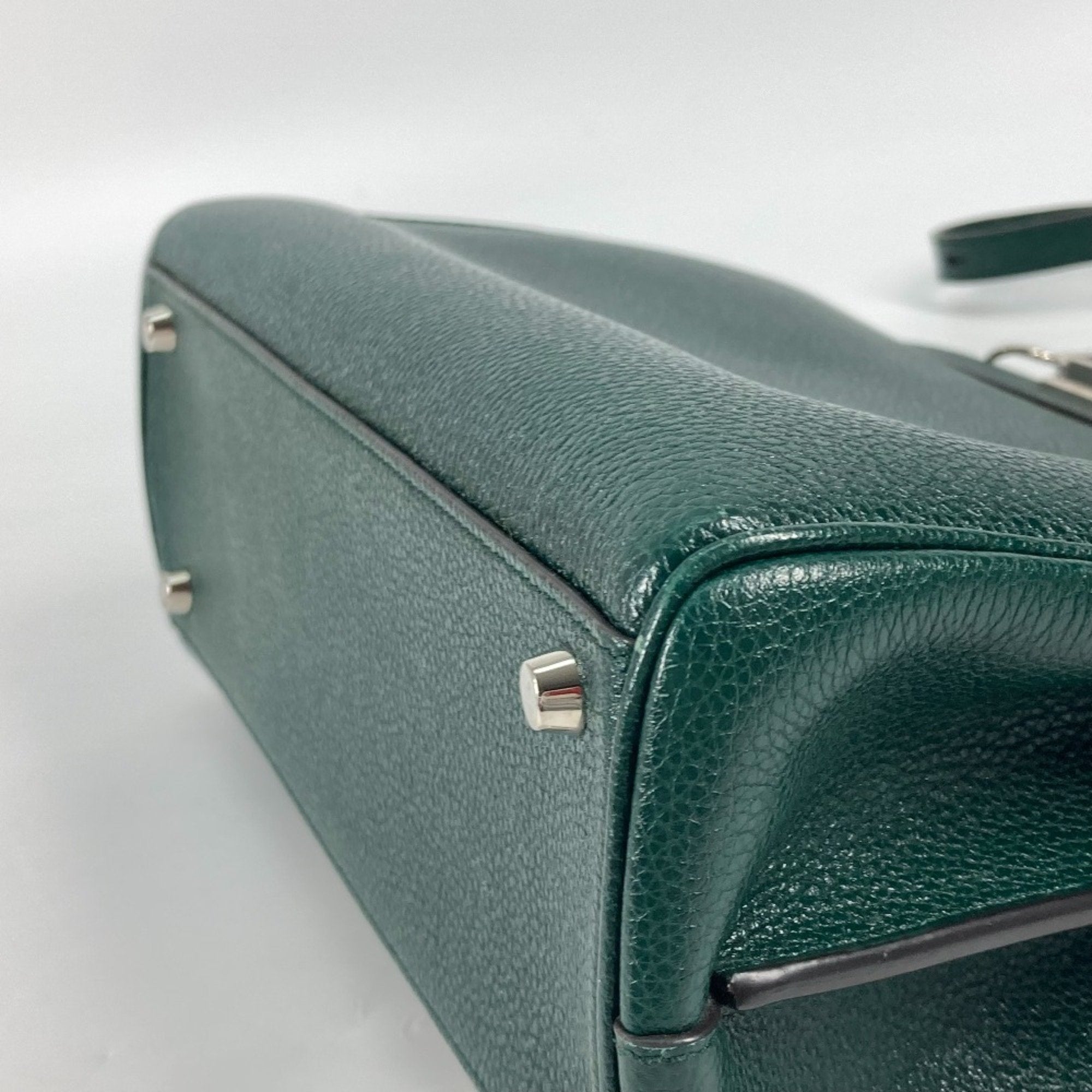 Gucci Green Leather Handbag (Pre-Owned)