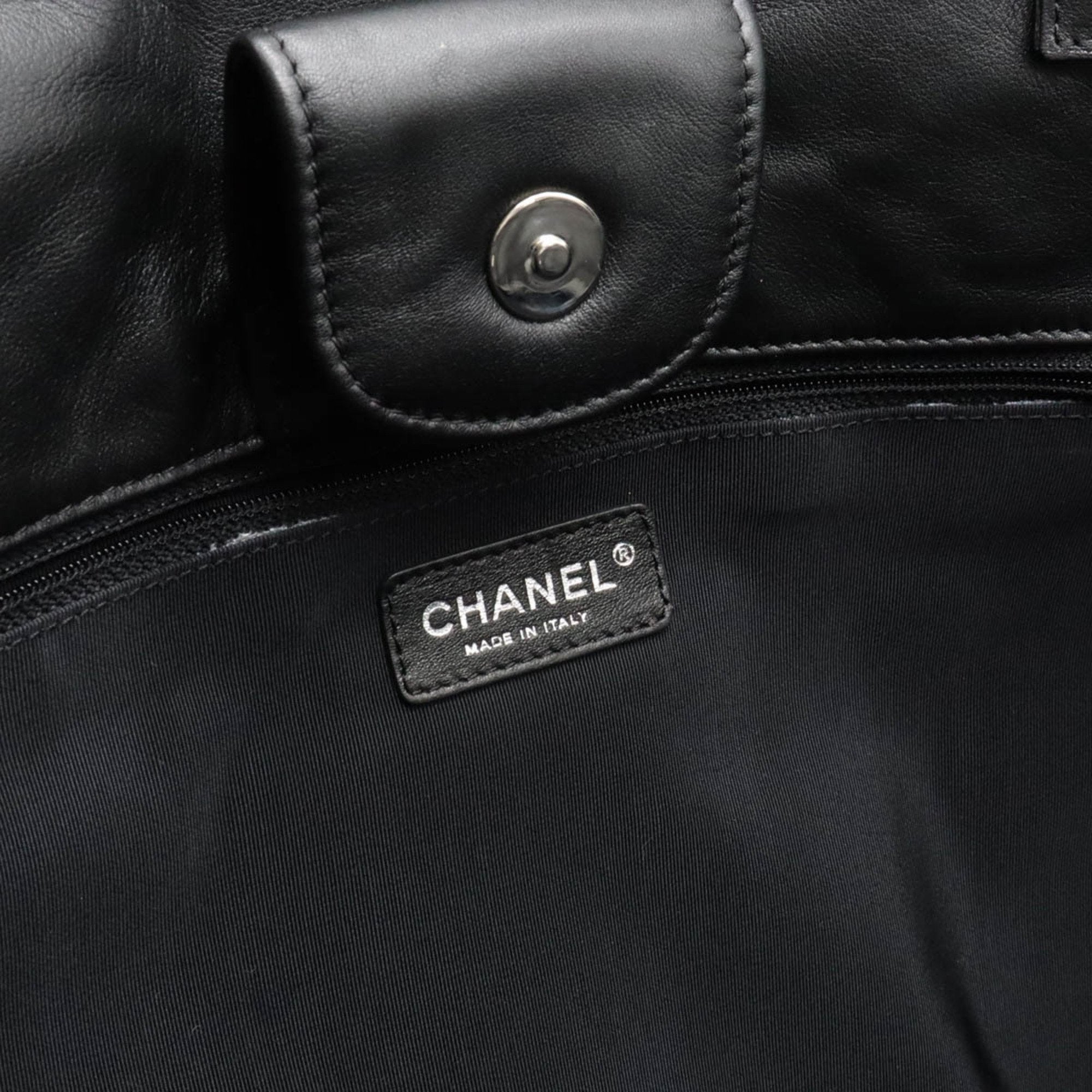 Chanel Black Navy Canvas Leather Shoulder Bag Tote Bag (Pre-Owned)
