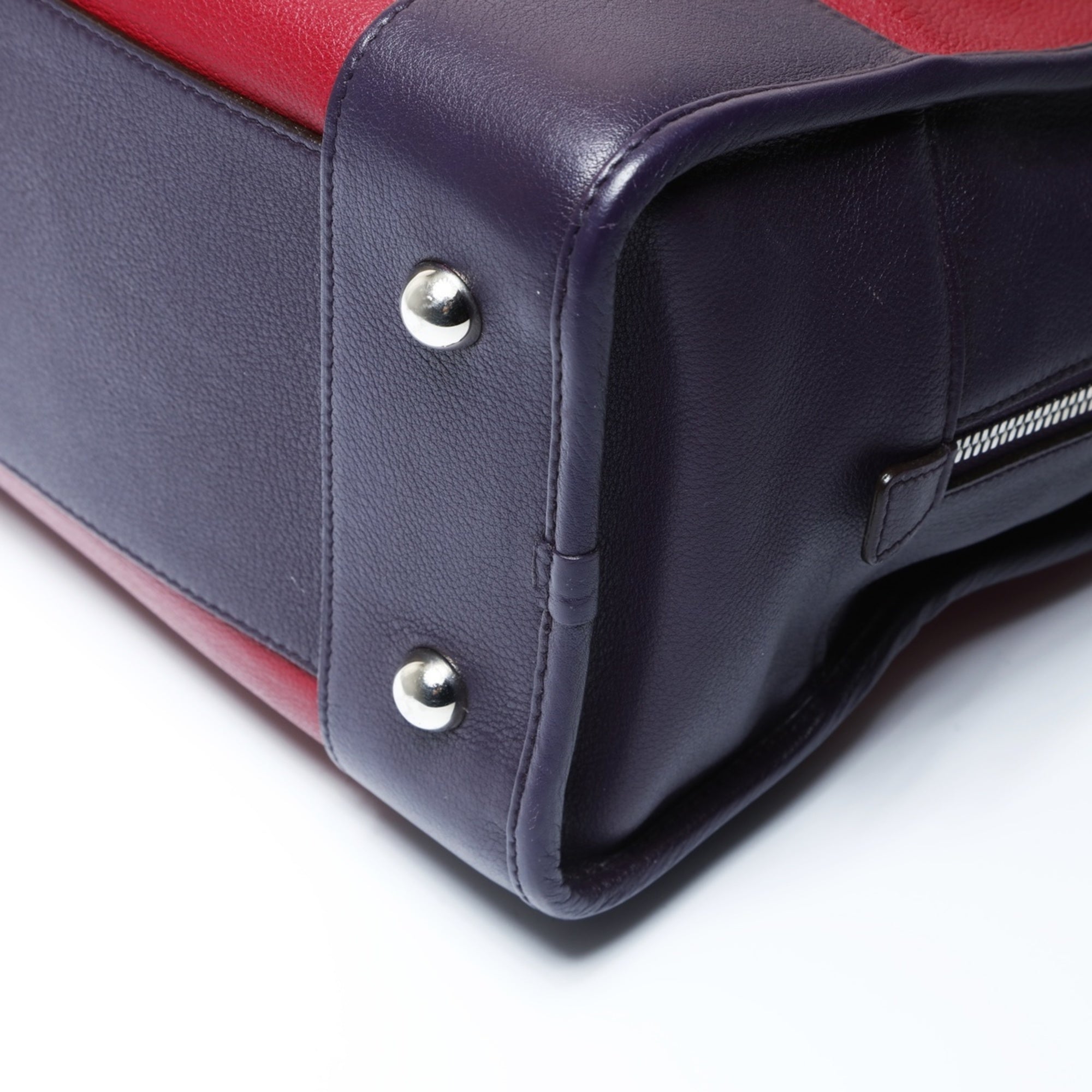 Loewe Red Color Handbag (Pre-Owned)
