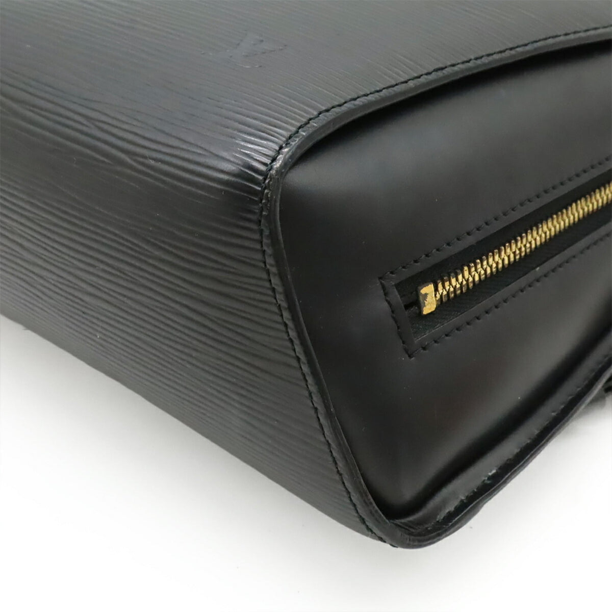 Louis Vuitton Epi Black Noir Epi Leather Backpack (Pre-Owned)