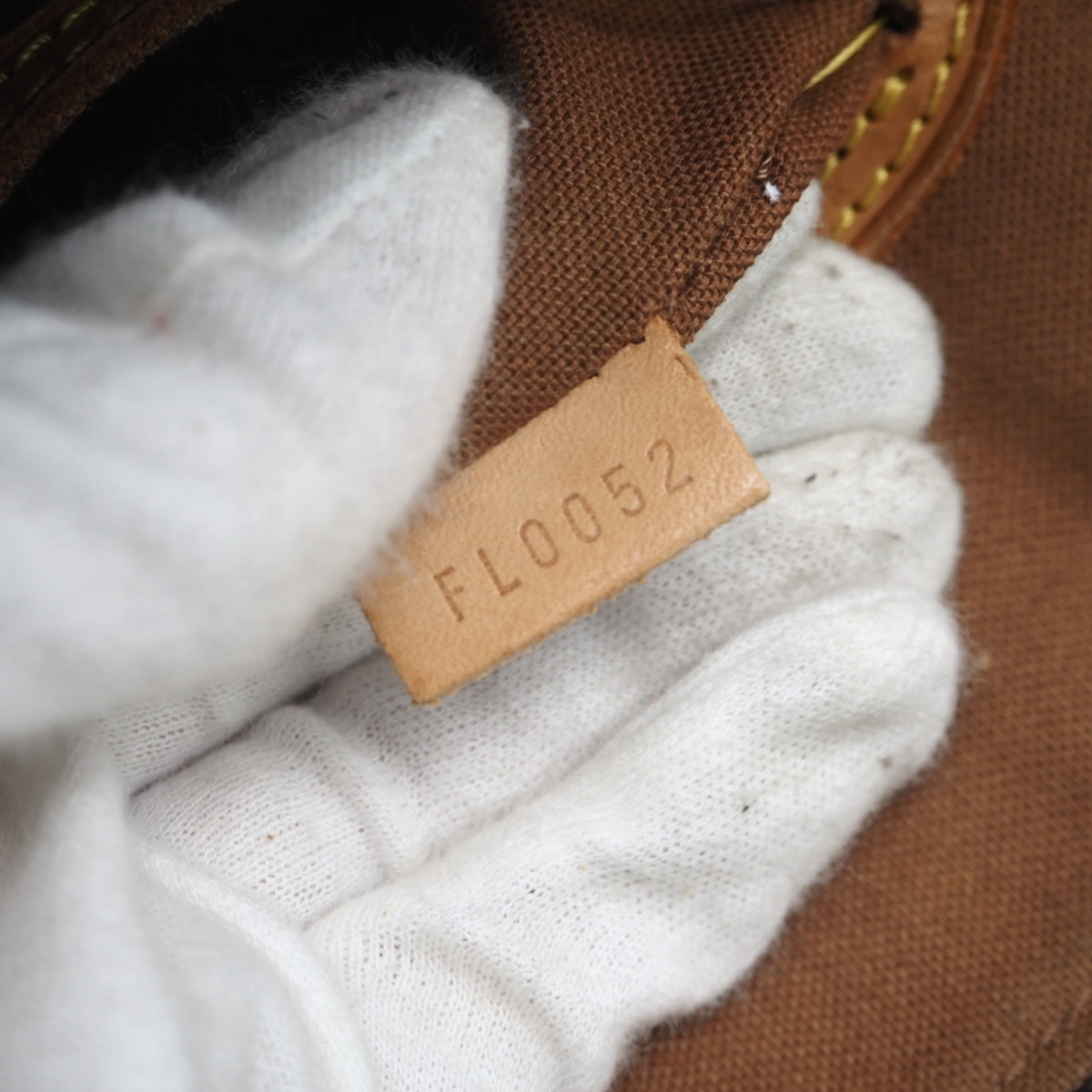 Louis Vuitton Brown Monogram Monogram Handbag (Pre-Owned)