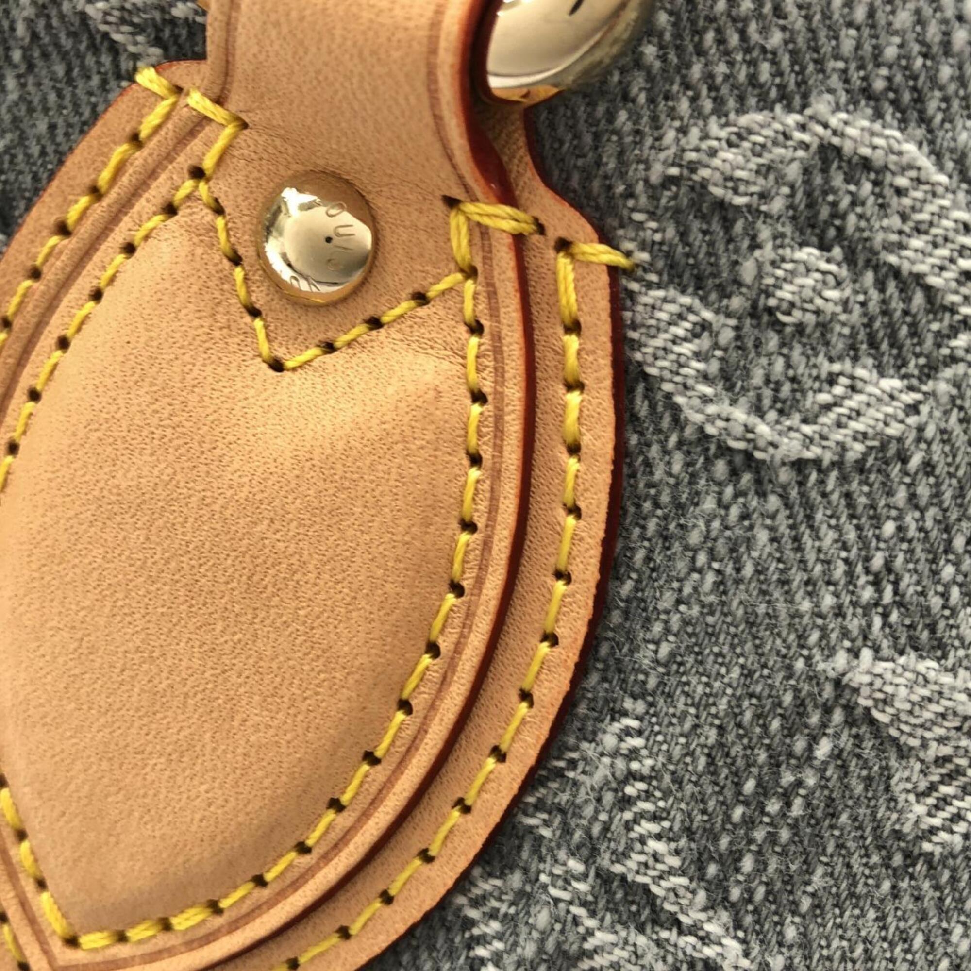 Louis Vuitton Gray Denim Handbag (Pre-Owned)