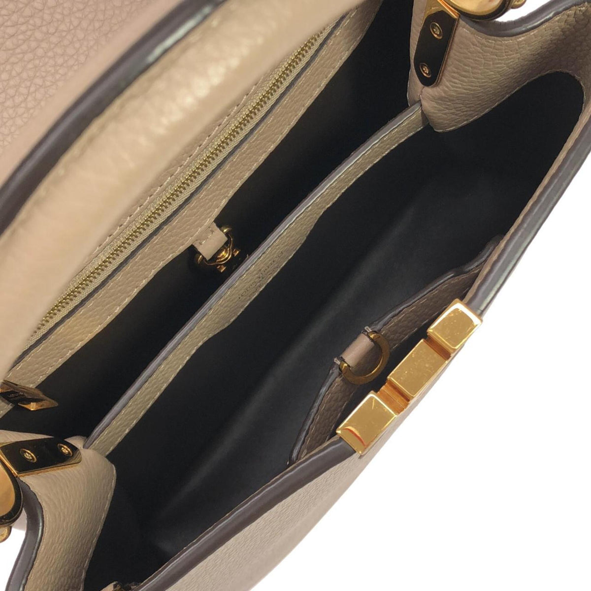 Louis Vuitton Galle Handbag (Pre-Owned)