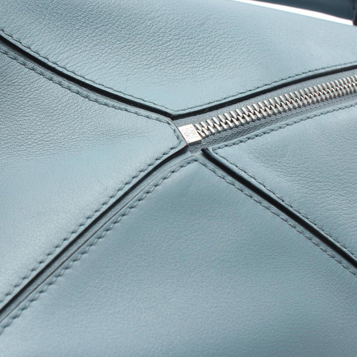 Loewe Blue Leather Handbag Shoulder Bag (Pre-Owned)