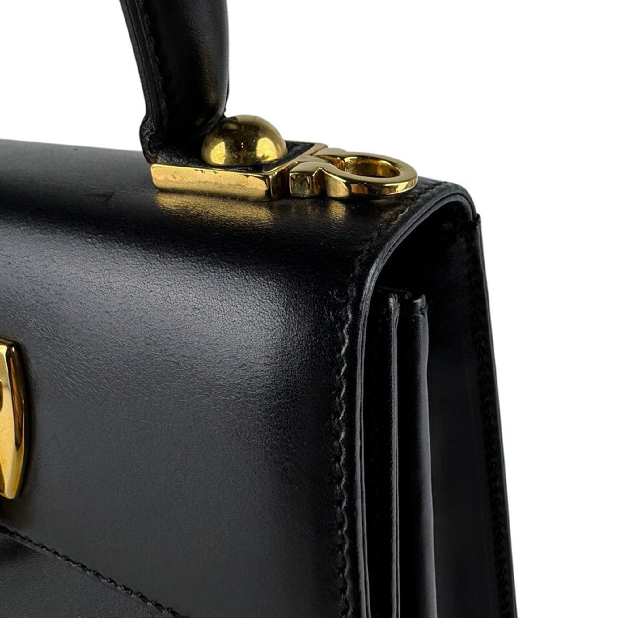 Salvatore Ferragamo Black Leather Handbag Shoulder Bag (Pre-Owned)