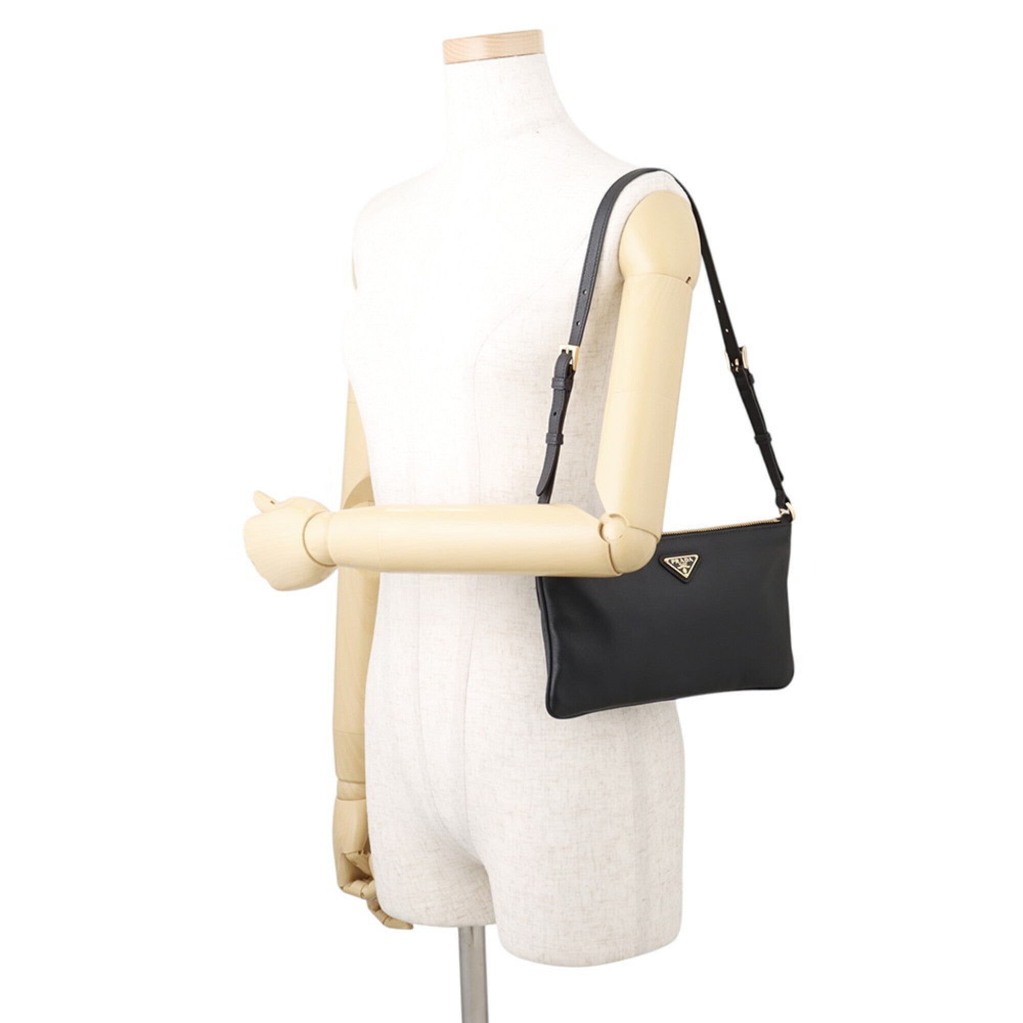 Prada Black Leather Handbag Shoulder Bag (Pre-Owned)
