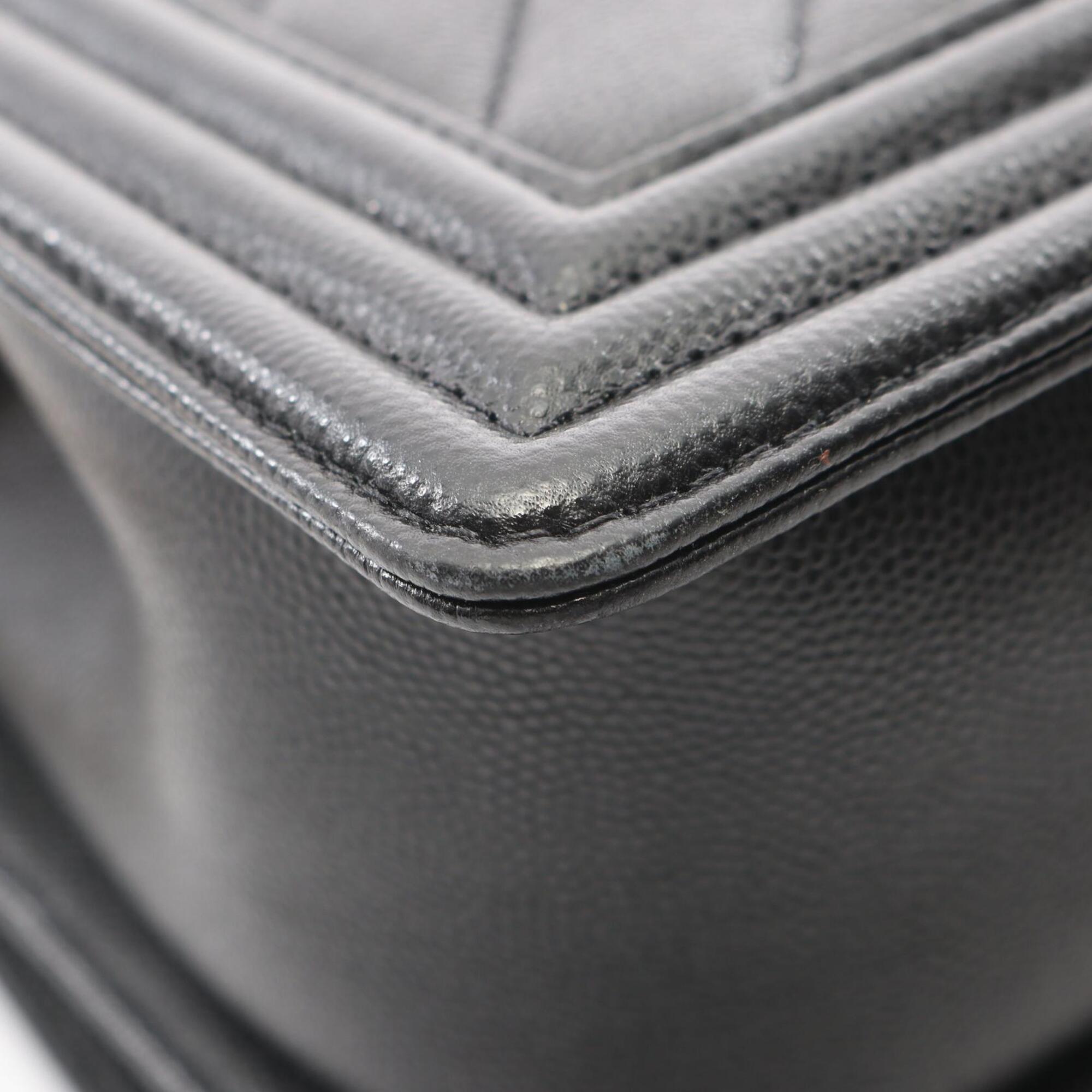 Chanel Black Grained Calfskin Handbag Shoulder Bag (Pre-Owned)