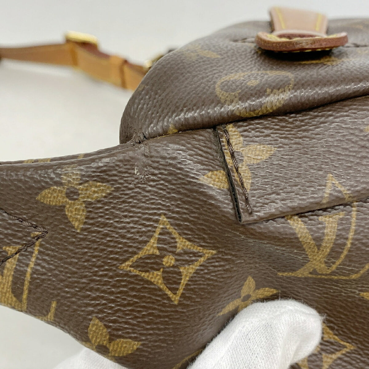 Louis Vuitton Brown Sling Bag (Pre-Owned)