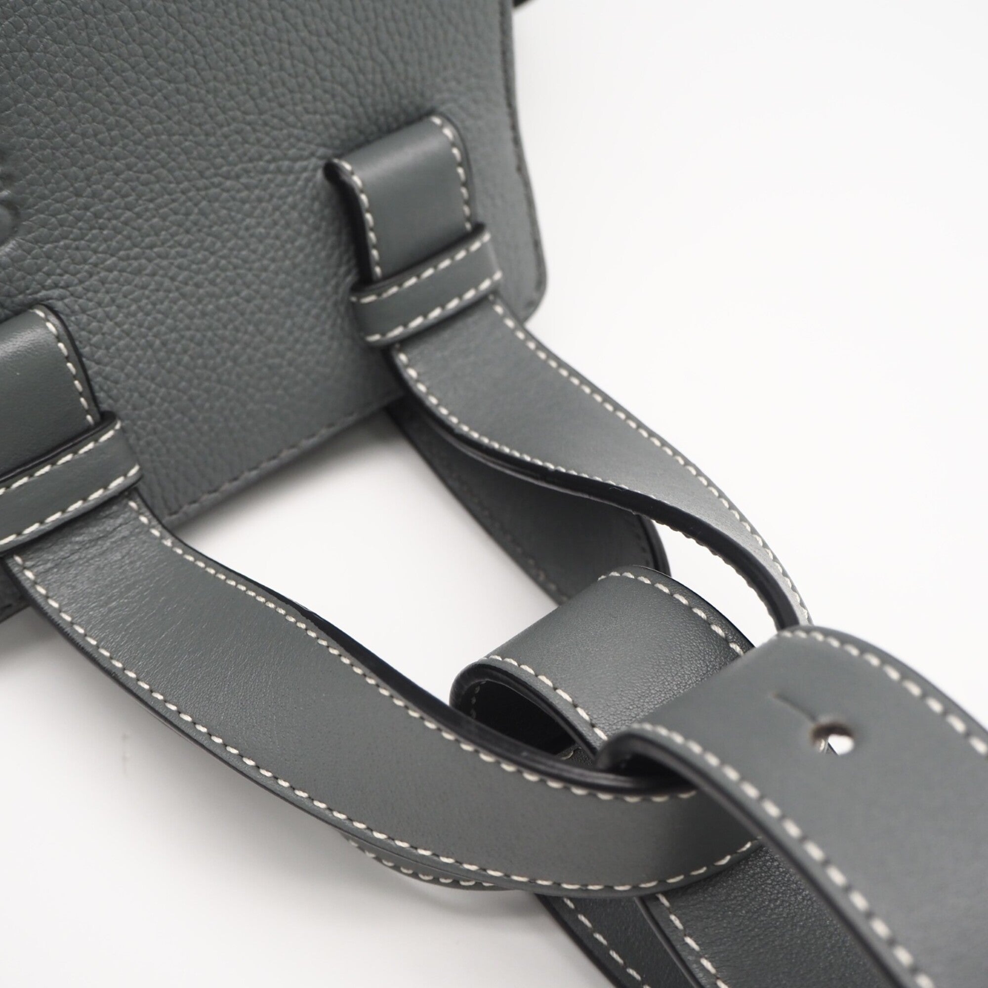 Loewe Hammock Gray Handbag (Pre-Owned)