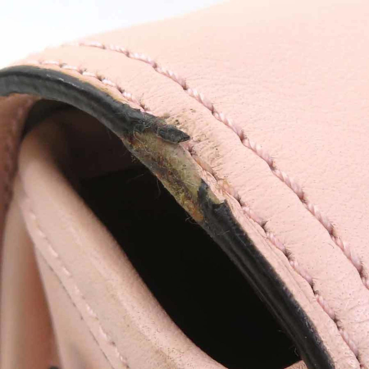 Coach Pink Leather Shoulder Bag (Pre-Owned)