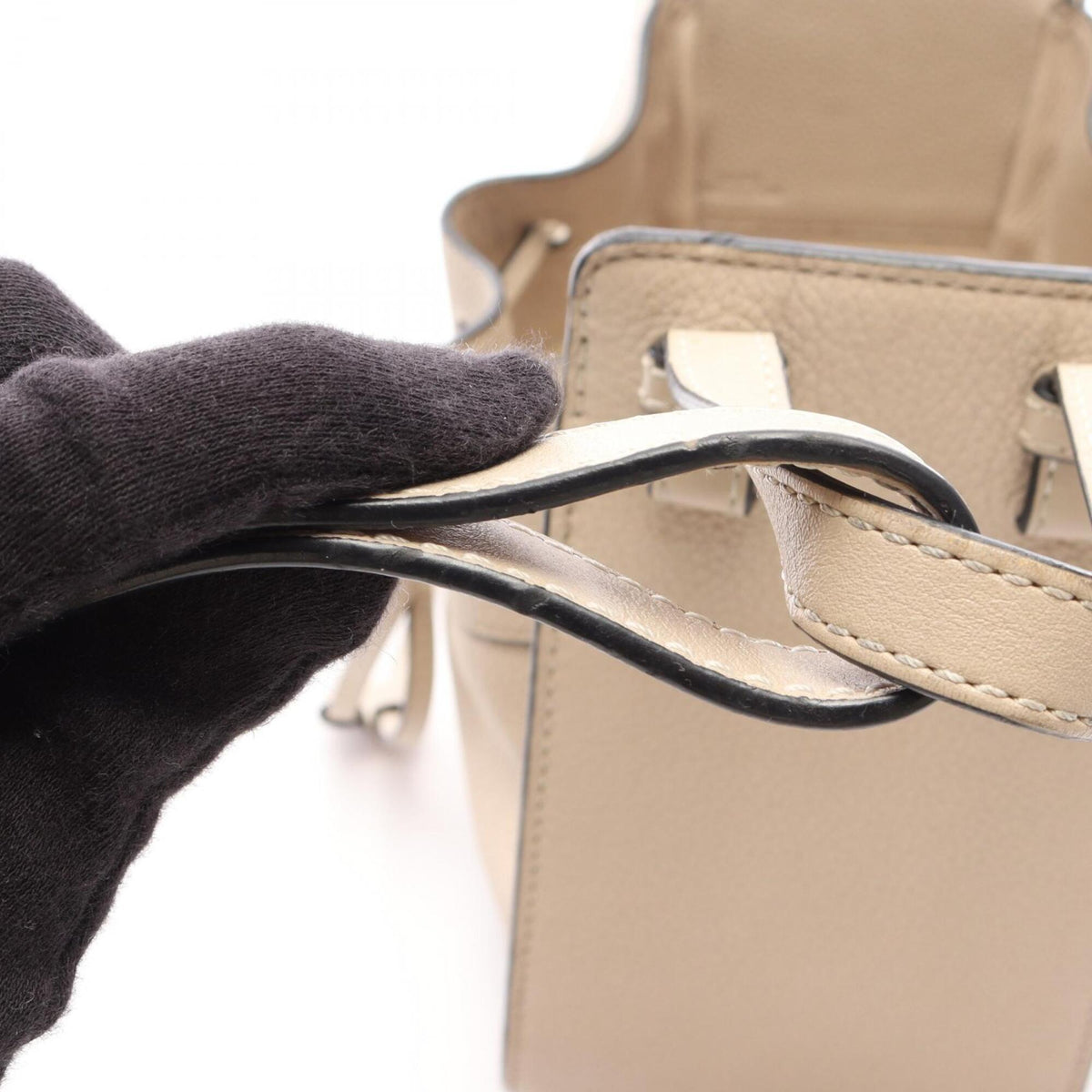 Loewe Beige Leather Handbag (Pre-Owned)