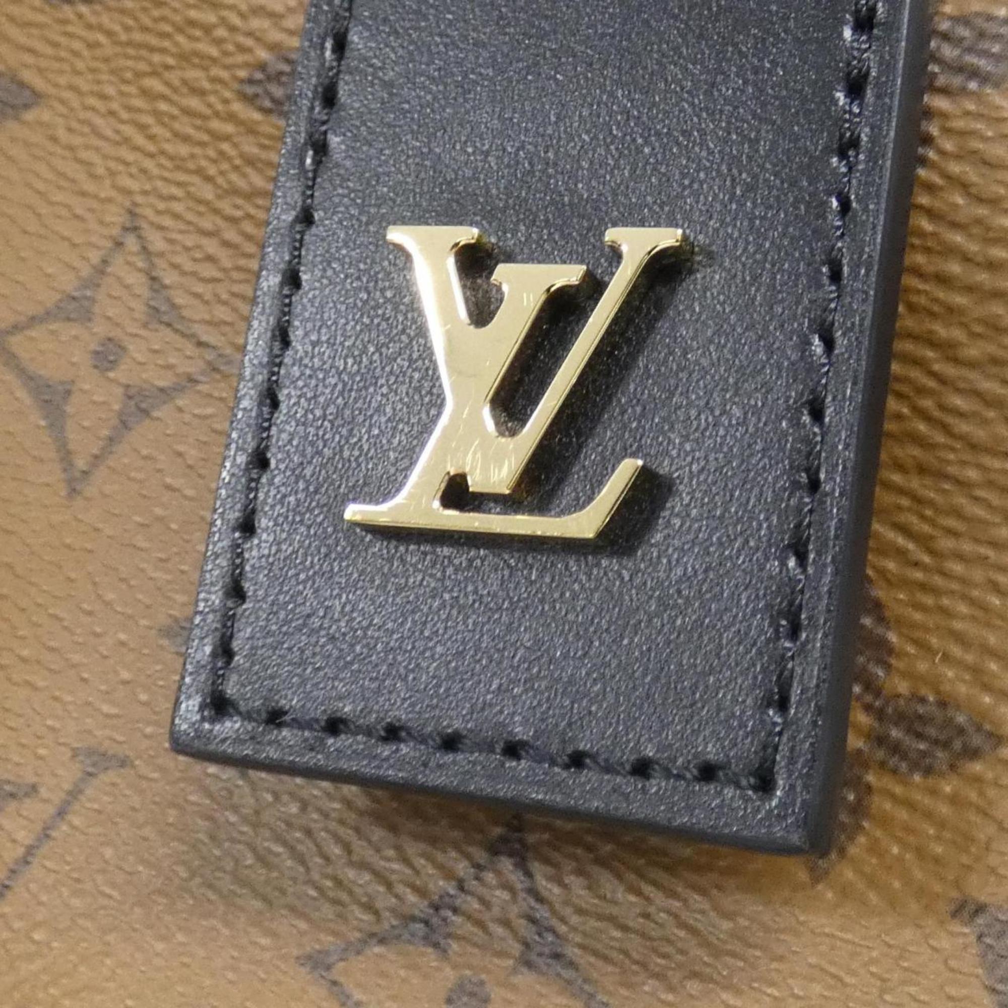 Louis Vuitton Marron Coated Canvas Shoulder Bag (Pre-Owned)