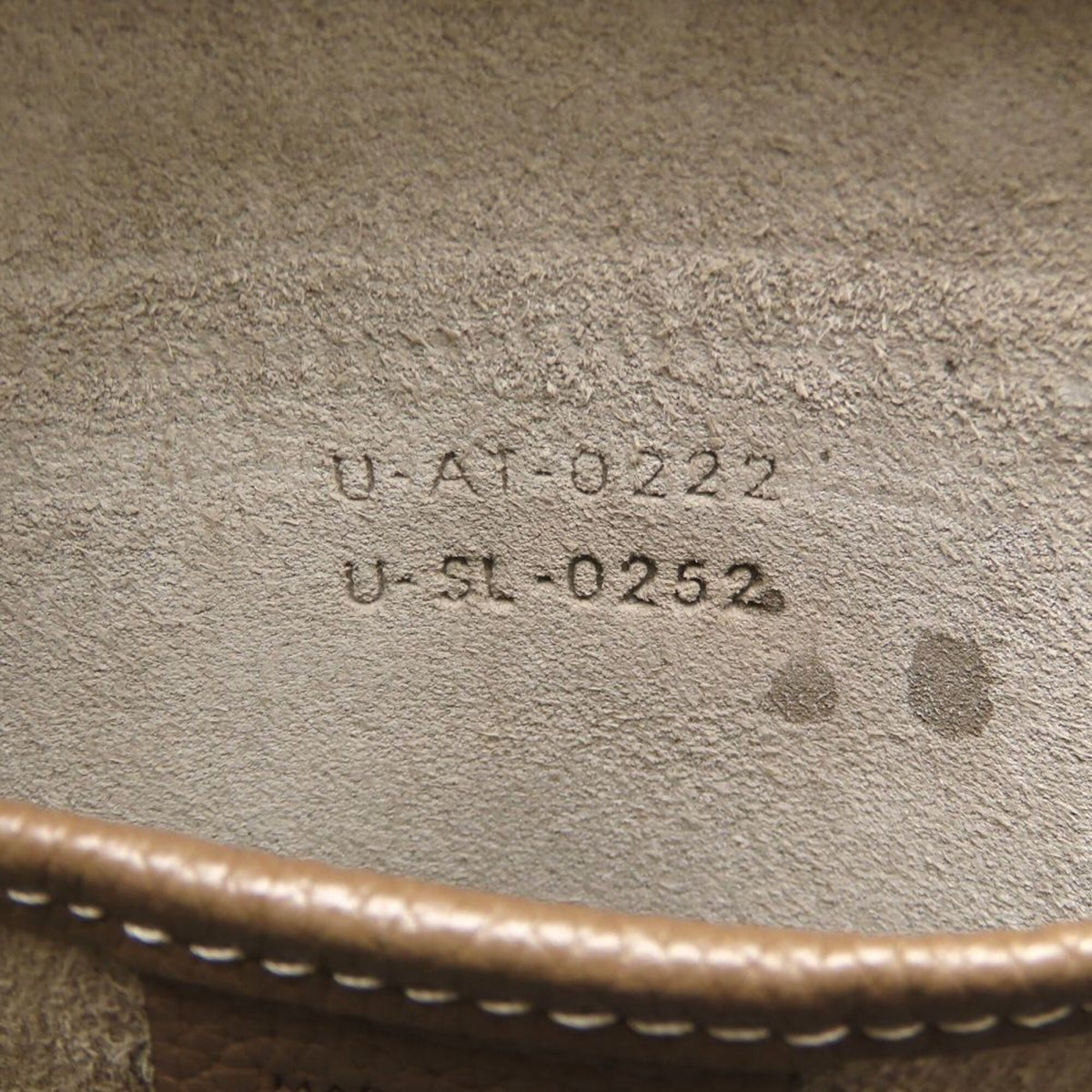 Celine Luggage Grayish Leather Handbag (Pre-Owned)