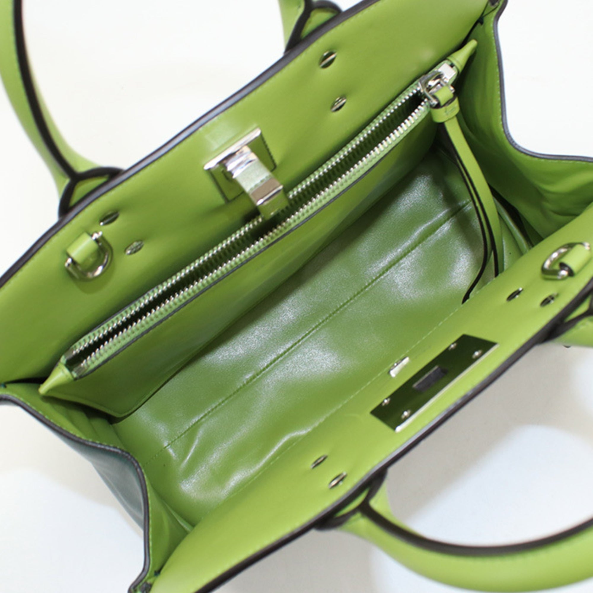 Salvatore Ferragamo Green Leather Tote Bag (Pre-Owned)