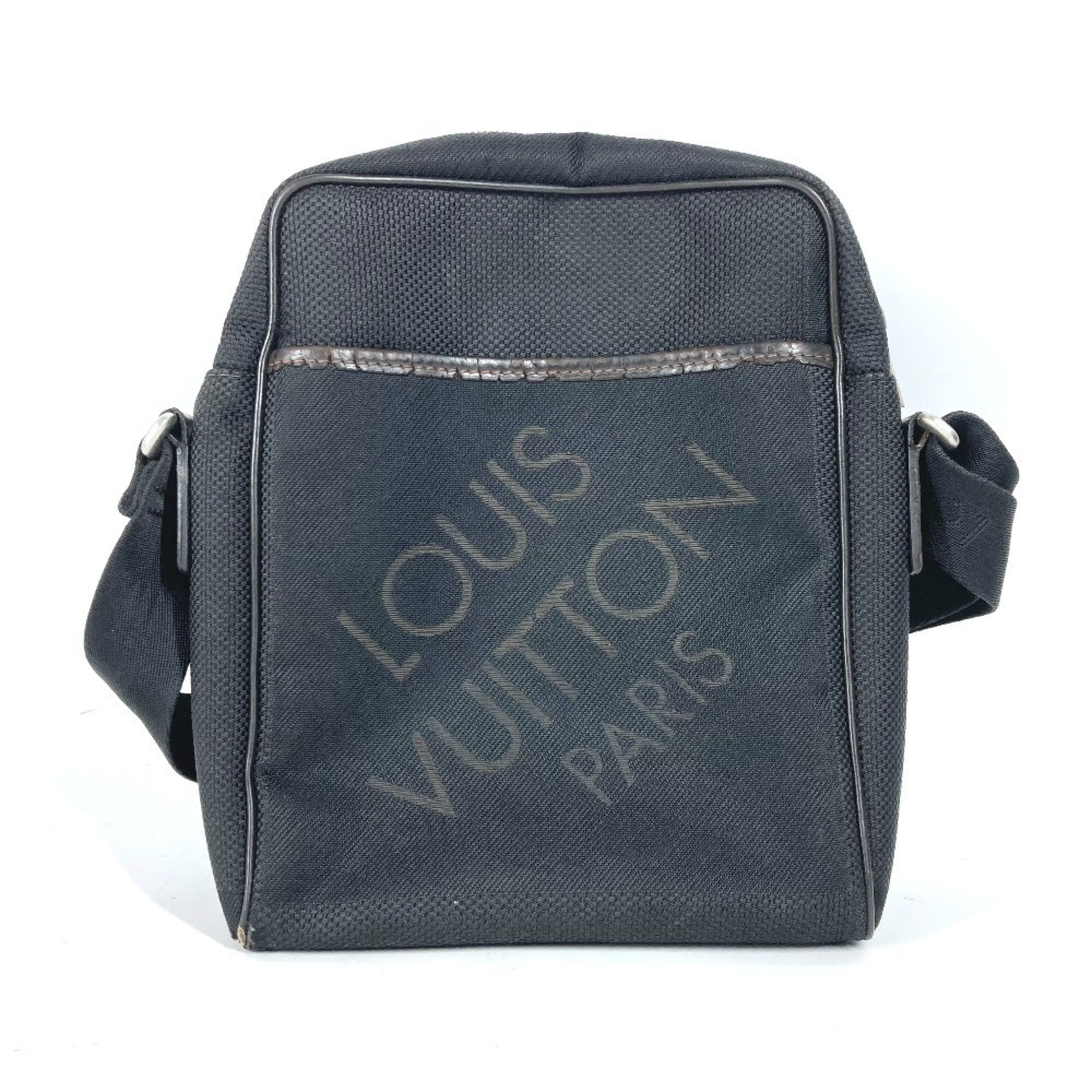 Louis Vuitton Black Noir Damier Geant Pochette Shoulder Bag (Pre-Owned)