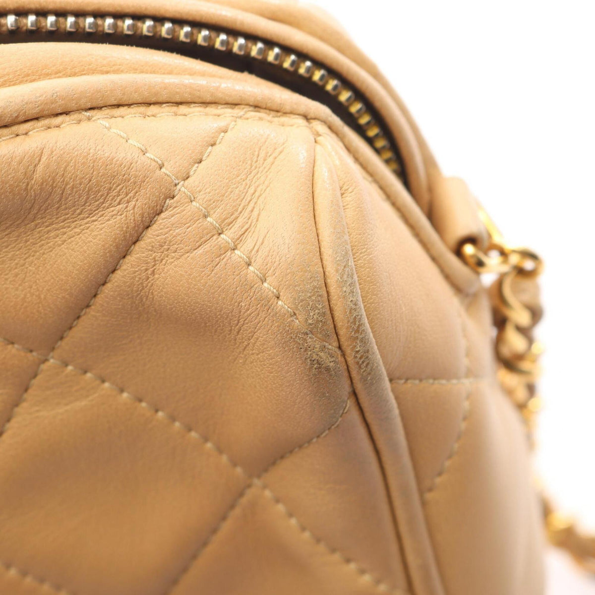 Chanel Beige Leather Handbag Shoulder Bag (Pre-Owned)