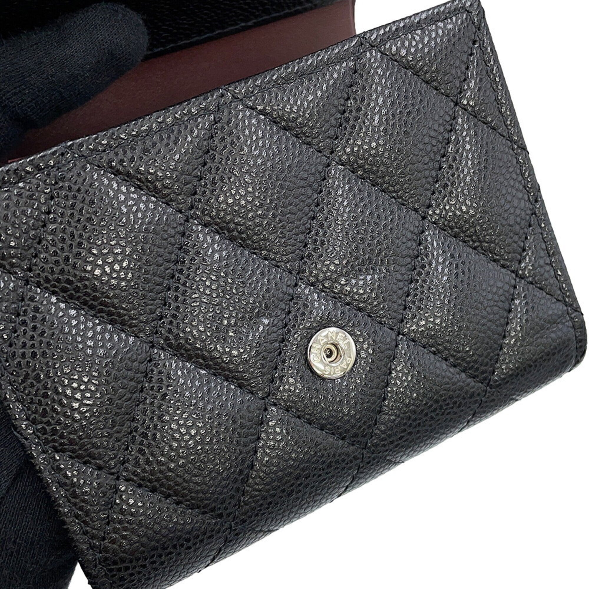 Chanel Black Grained Calfskin Wallet (Tri-Fold) (Pre-Owned)