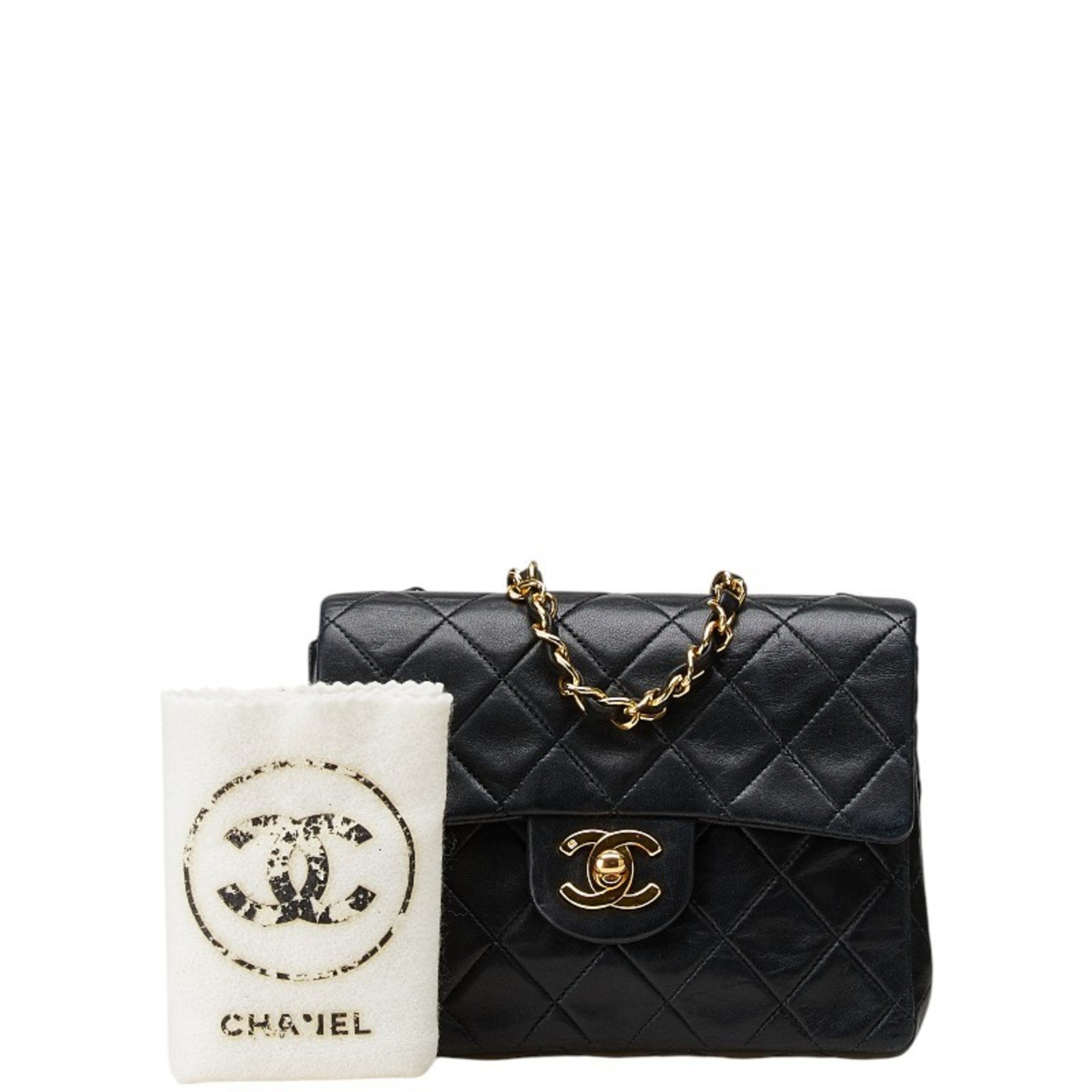 Chanel Black Leather Shoulder Bag (Pre-Owned)