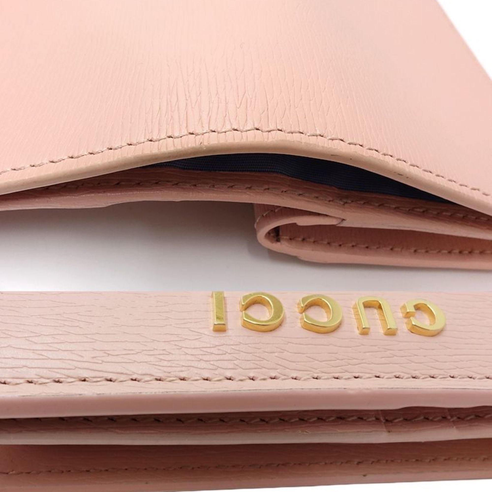Gucci Pink Leather Wallet (Bi-Fold) (Pre-Owned)