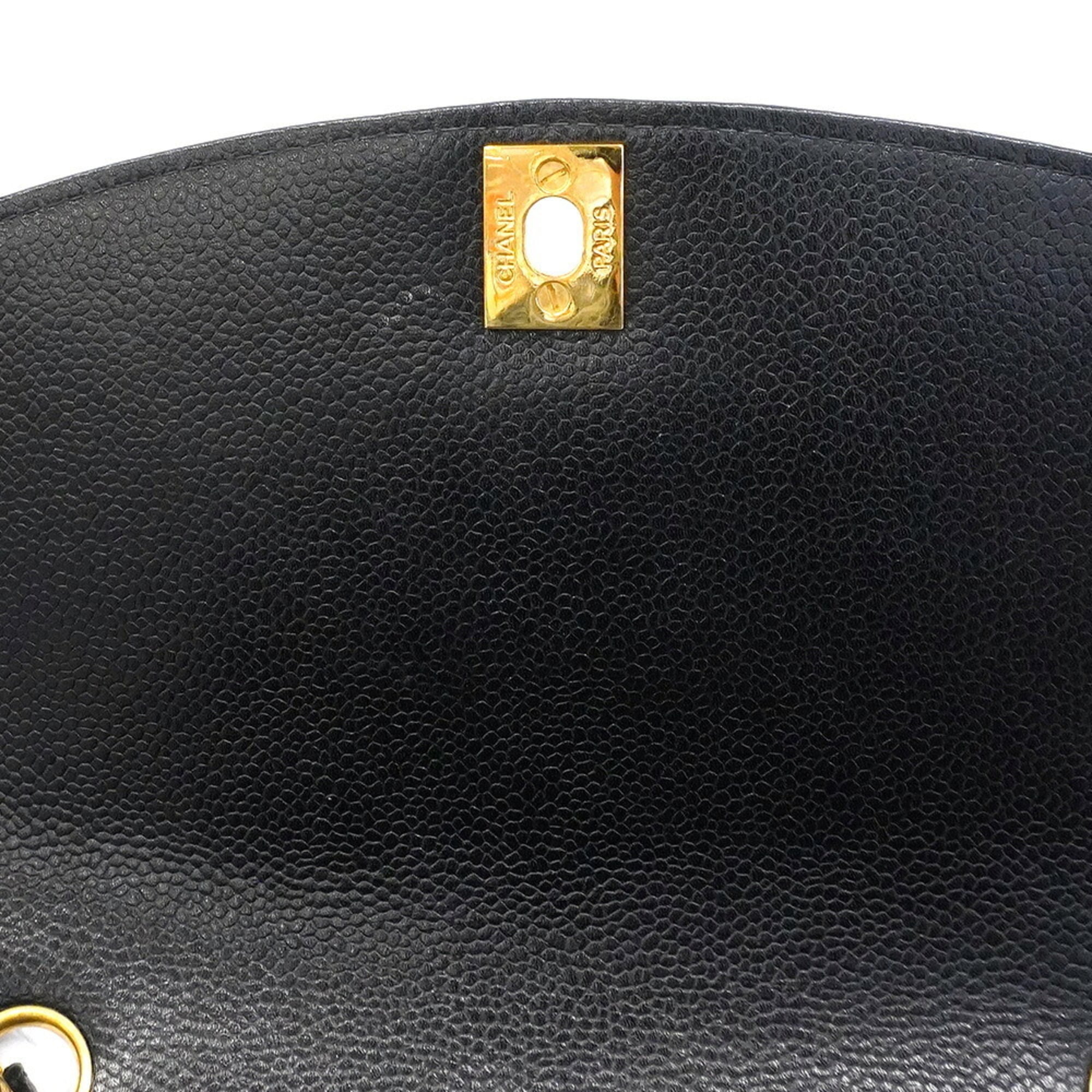 Chanel Black Grained Calfskin Shoulder Bag (Pre-Owned)