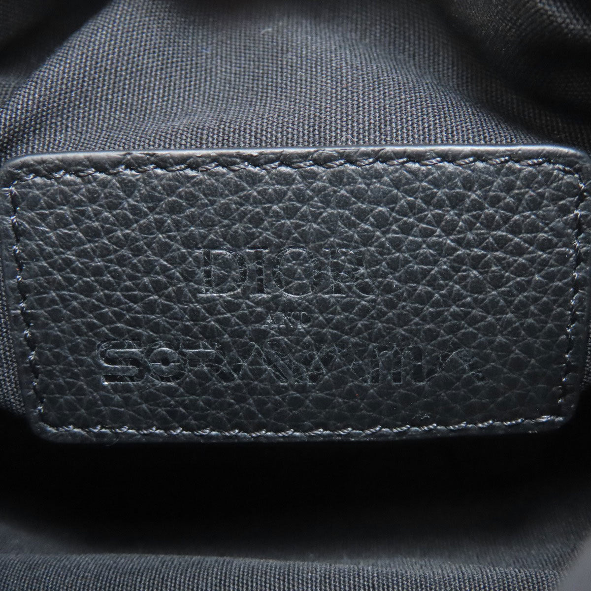 Christian Dior Black Canvas Handbag (Pre-Owned)