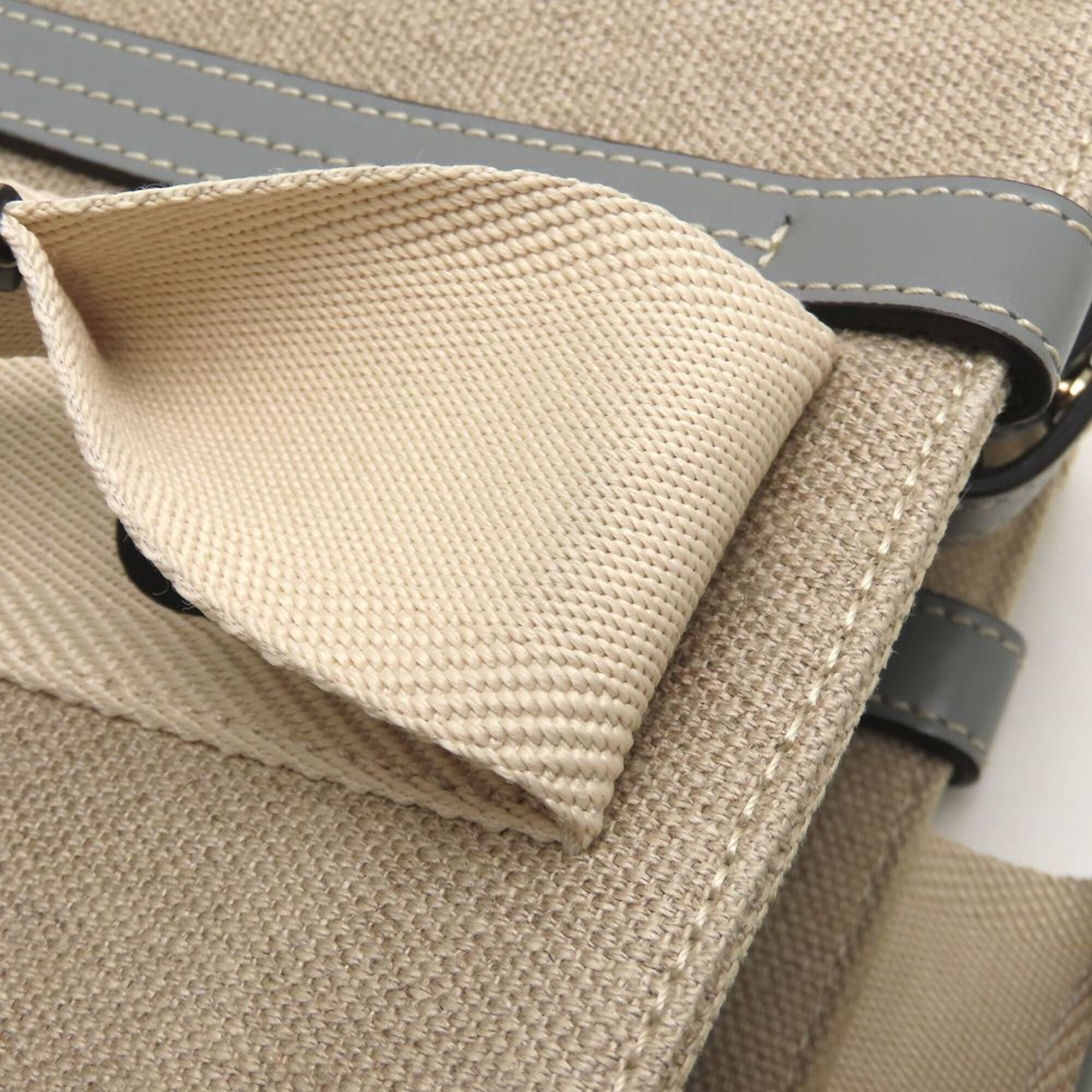 Chloé Beige Linen Leather Handbag (Pre-Owned)