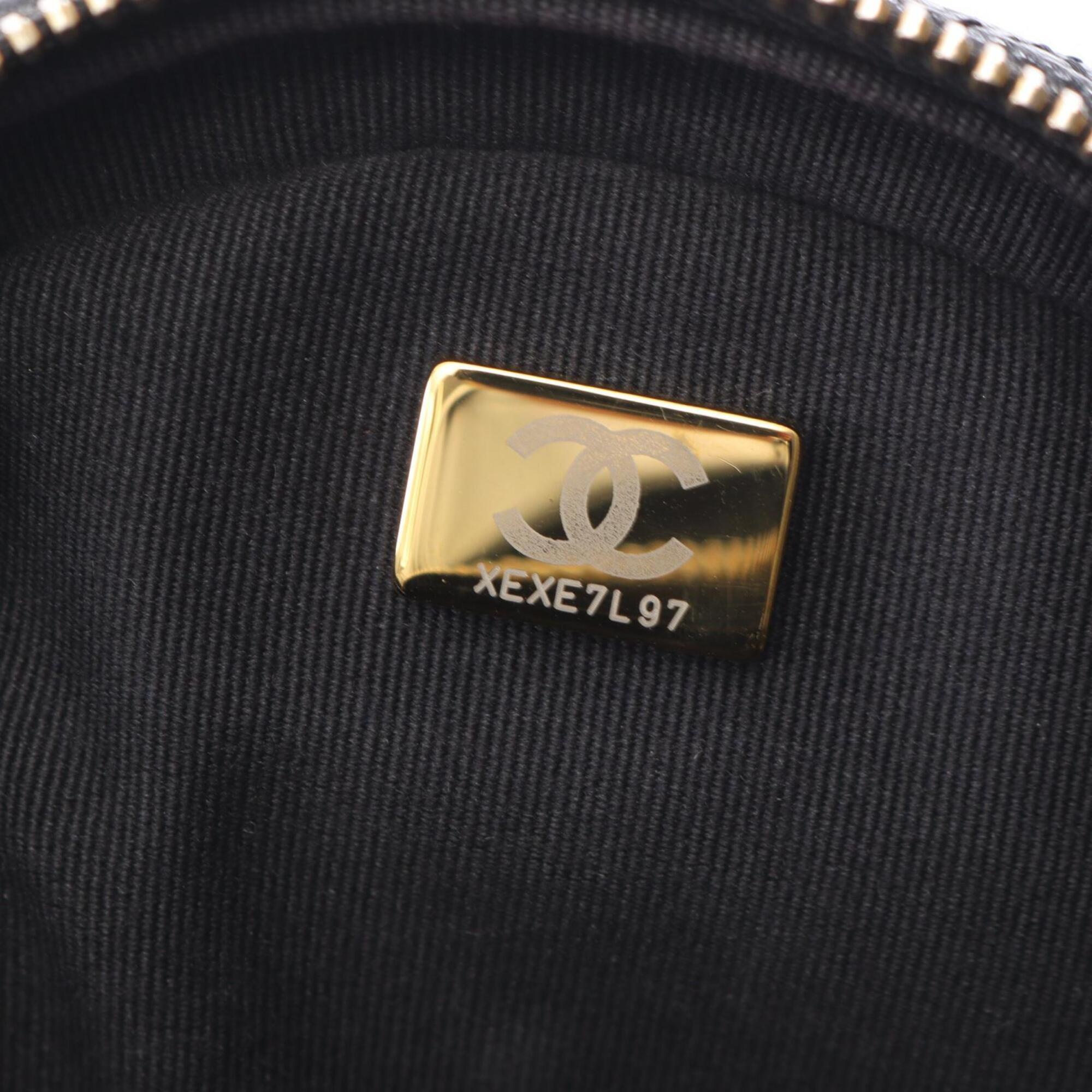 Chanel Black Grained Calfskin Handbag Shoulder Bag (Pre-Owned)
