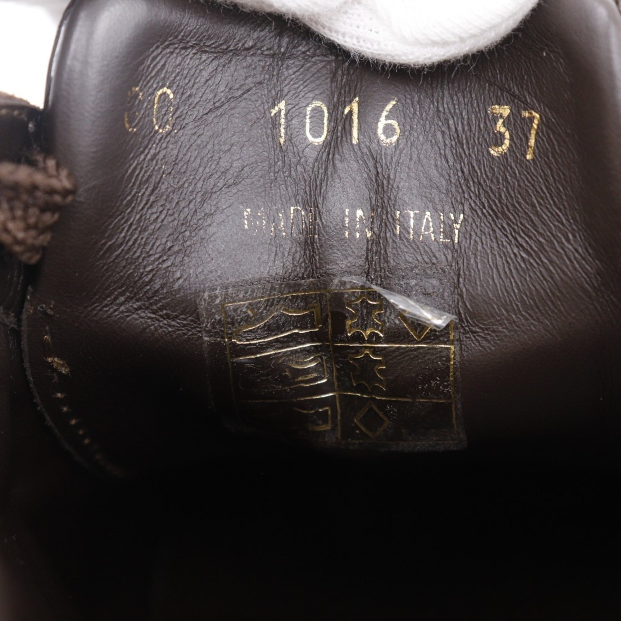 Louis Vuitton Brown Sneakers (Pre-Owned)