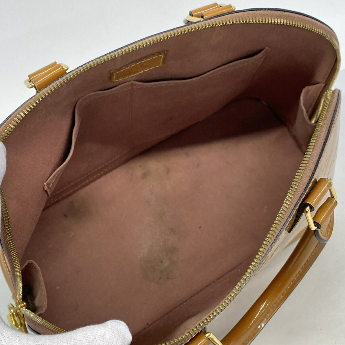 Louis Vuitton Rose Velours Handbag (Pre-Owned)