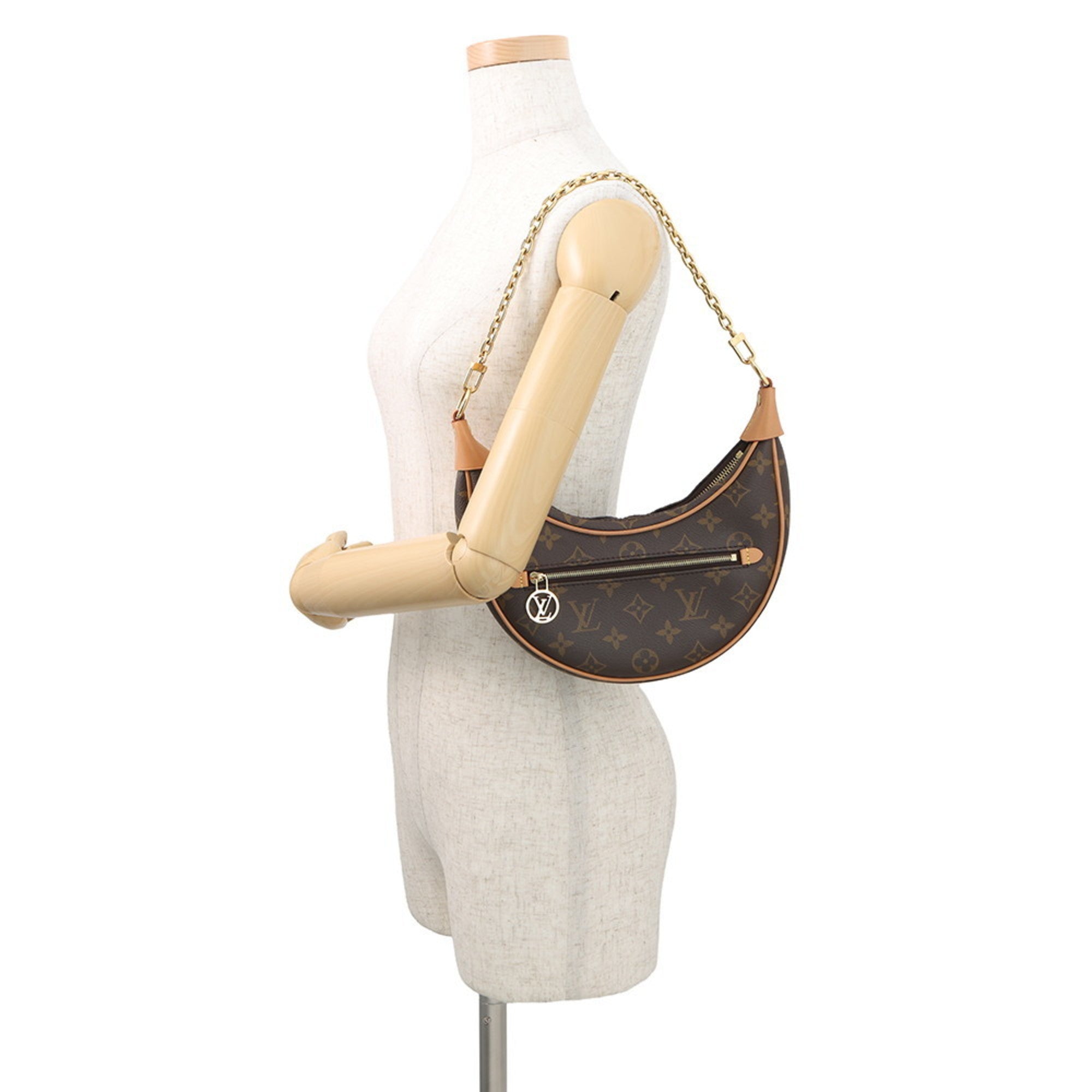 Louis Vuitton Beige Monogram Monogram Shoulder Bag (Pre-Owned)