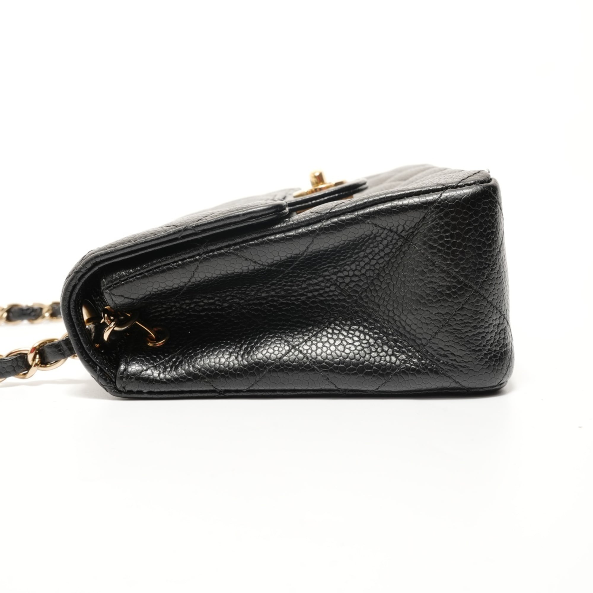Chanel Black Grained Calfskin Shoulder Bag (Pre-Owned)