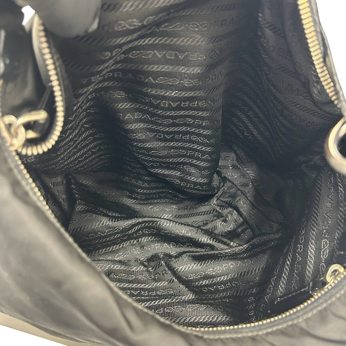 Prada Black Nylon Leather Shoulder Bag Tote Bag (Pre-Owned)