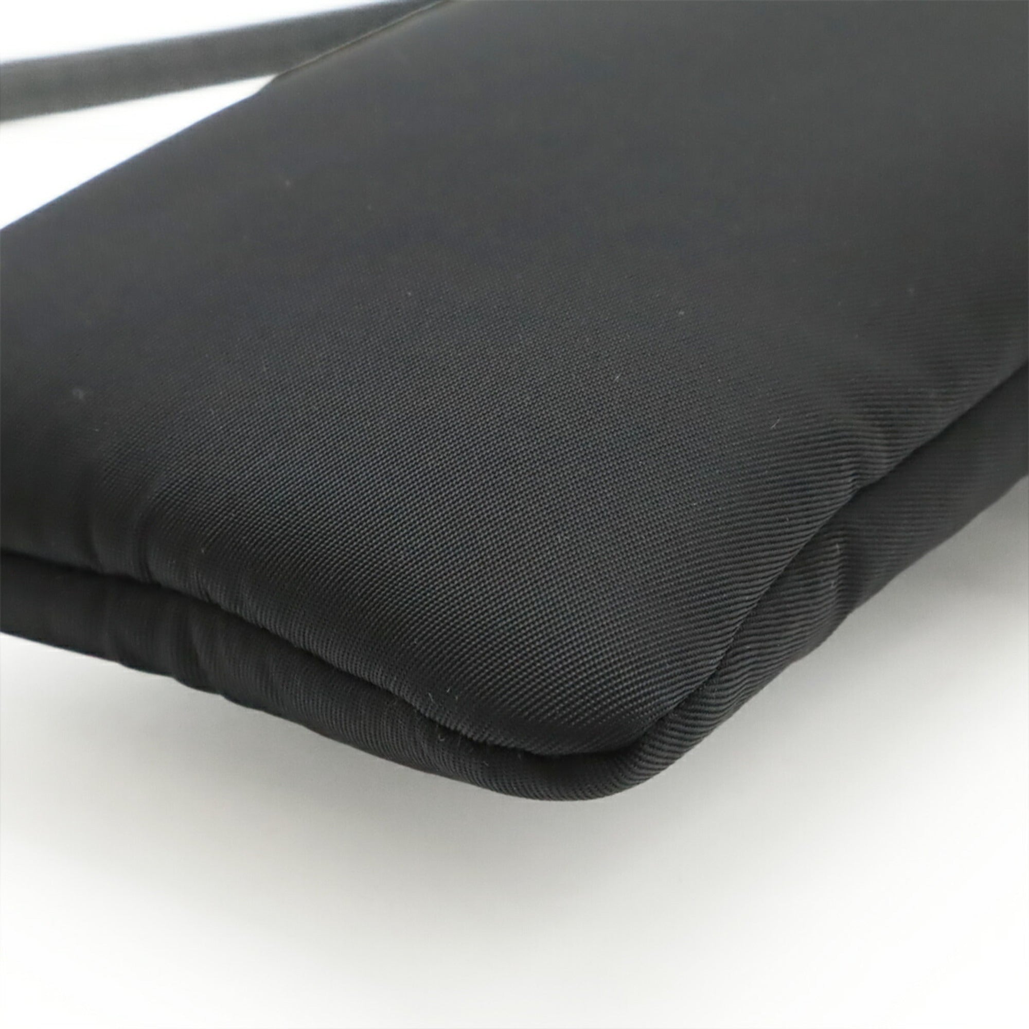Prada Black Nero Nylon Handbag Pouch Shoulder Bag (Pre-Owned)