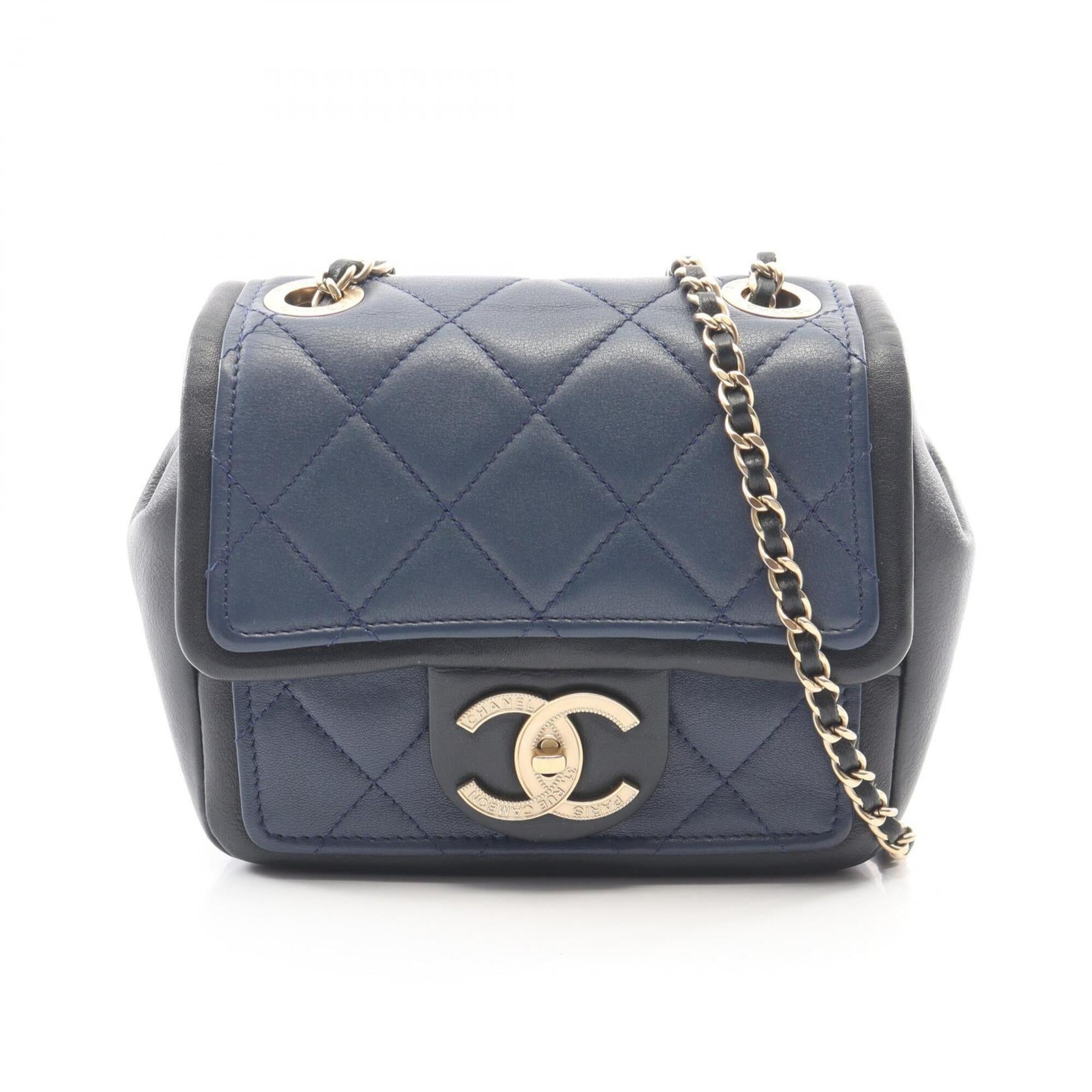 Chanel Blue Navy Leather Handbag Shoulder Bag (Pre-Owned)