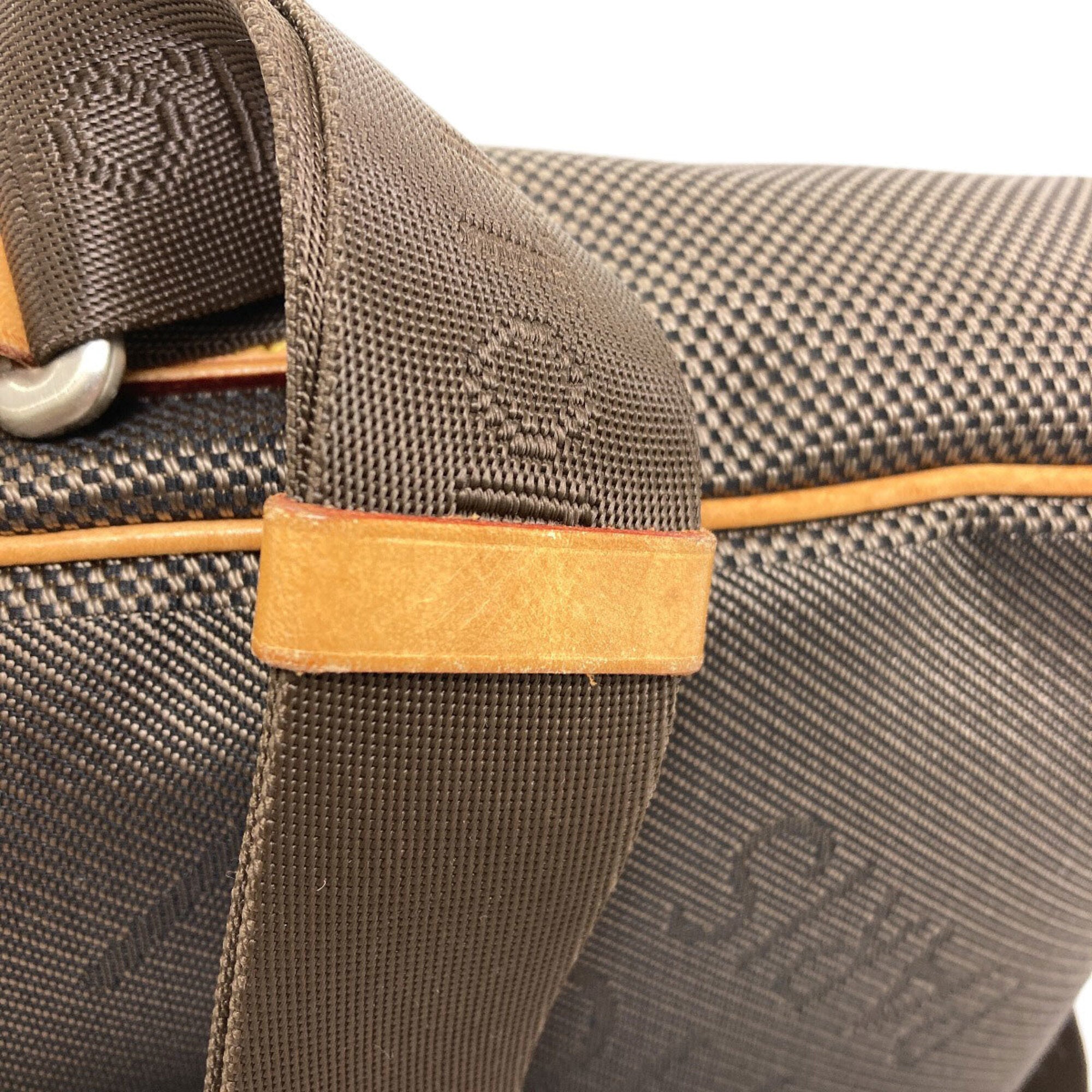 Louis Vuitton Brown Damier Geant Shoulder Bag (Pre-Owned)